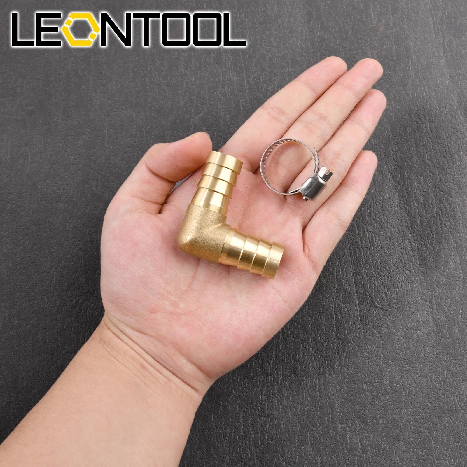 LEONTOOL Kit de 2 Raccords Coude à 90° Laiton 5/8" avec 4 Colliers Inox, Jonction Angled Barbelée pour Tuyau Résistante aux Fuites pour Carburant, Air, Eau, Huile (16mm)