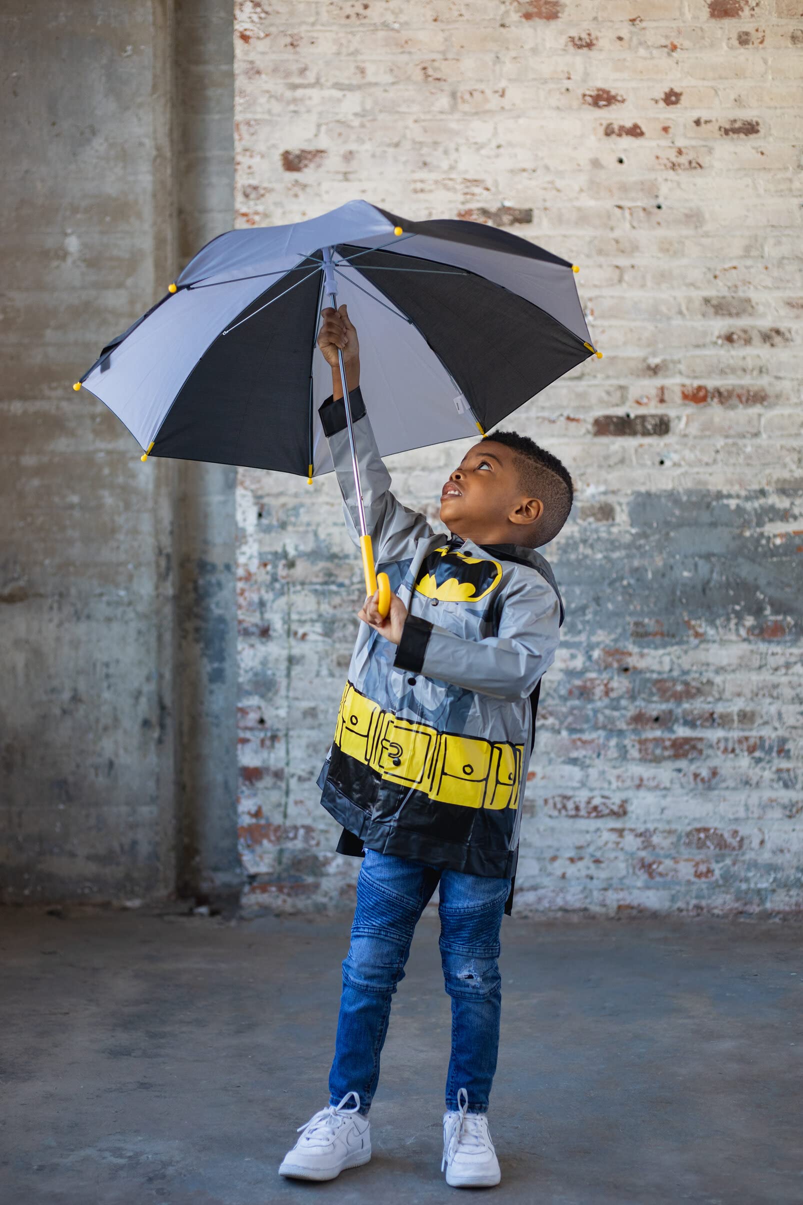 DC Comics Justice League Batman Little Boys Waterproof Rain Jacket Cape and Umbrella 3 Piece Outfit Set Black/Gray 7-8