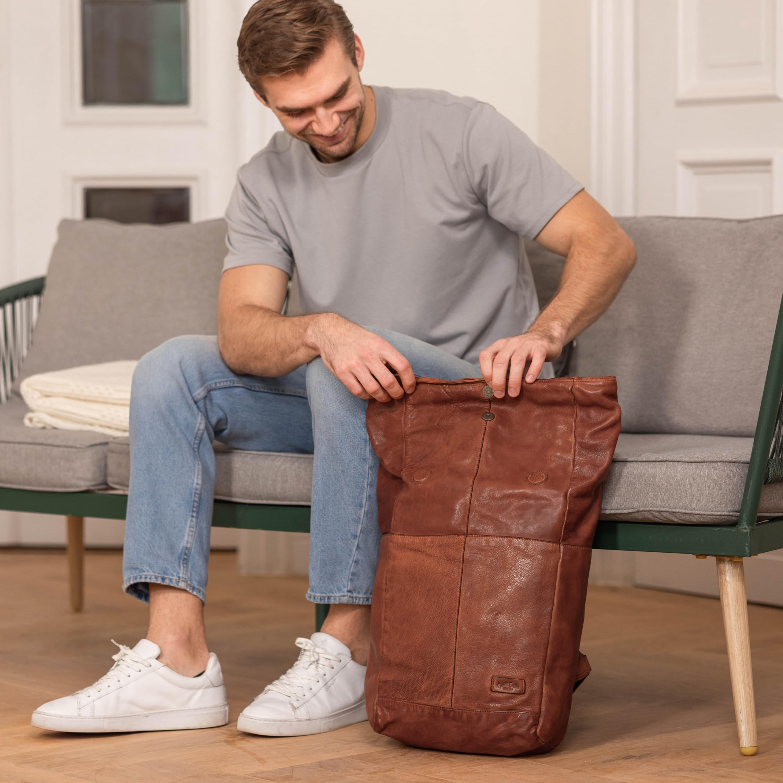 Gusti Rolltop Kurierrucksack Leder Joy Rucksack Lederrucksack Vintage Cityrucksack Outdoorrucksack Laptoptasche Unirucksack Wanderrucksack Braun Leder