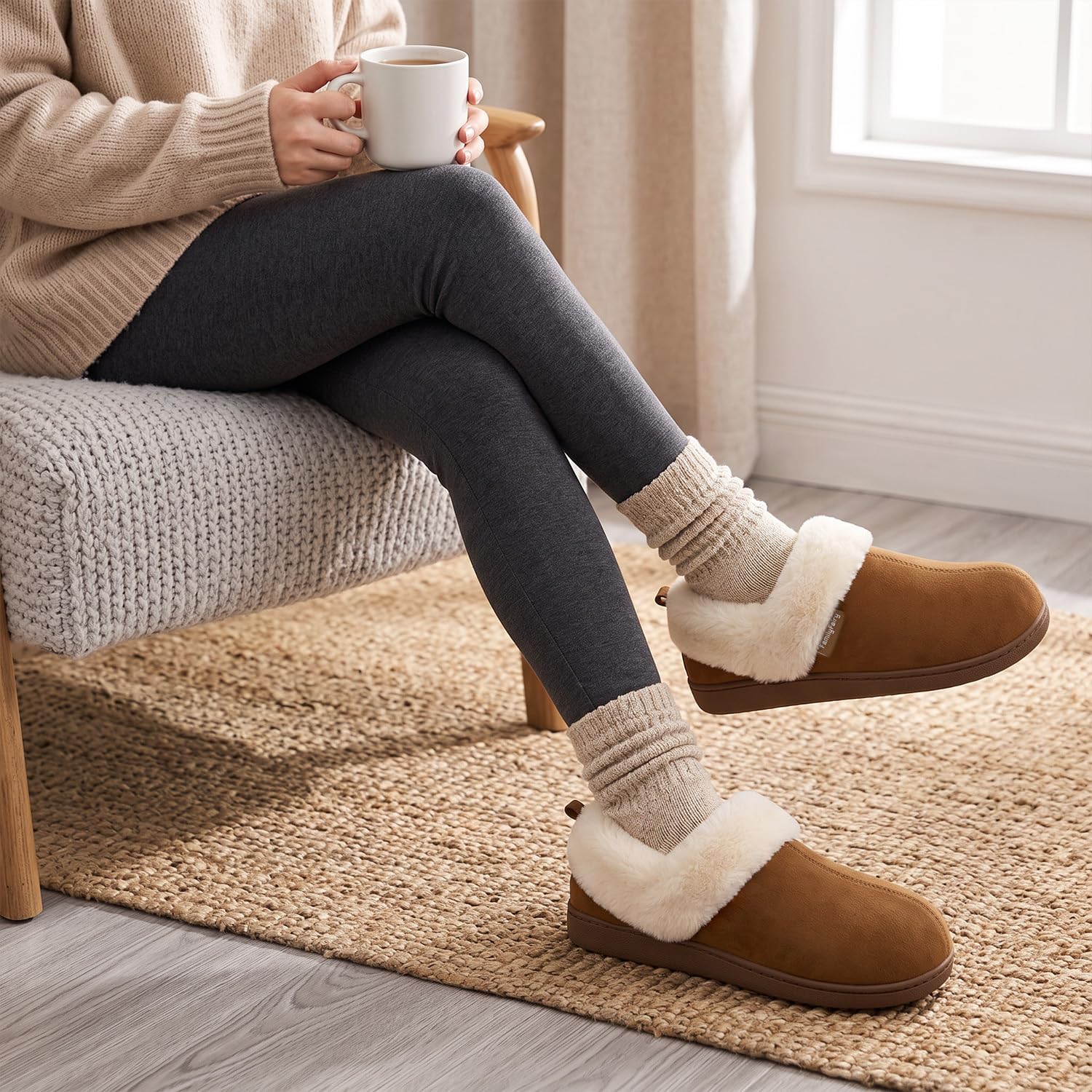 FamilyFairy Damen-Hausschuhe aus Memory-Schaum, warm, gemütlich, Mikro-Wildleder, Hausschuhe, mit flauschigem Plüschfutter und Kragen, rutschfeste Winterschuhe für drinnen und draußen