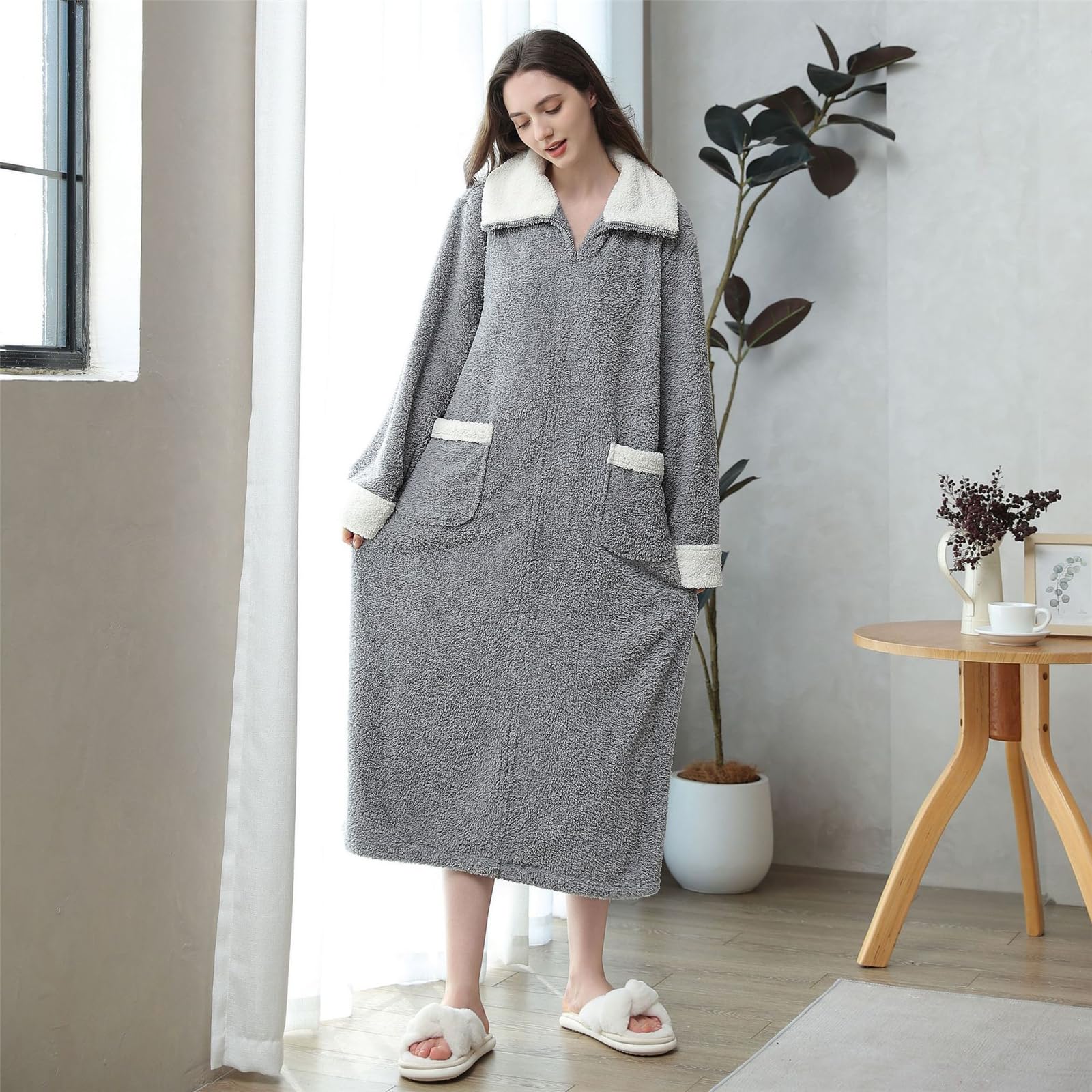 Batas de felpa con cuello delantero con, Gray M