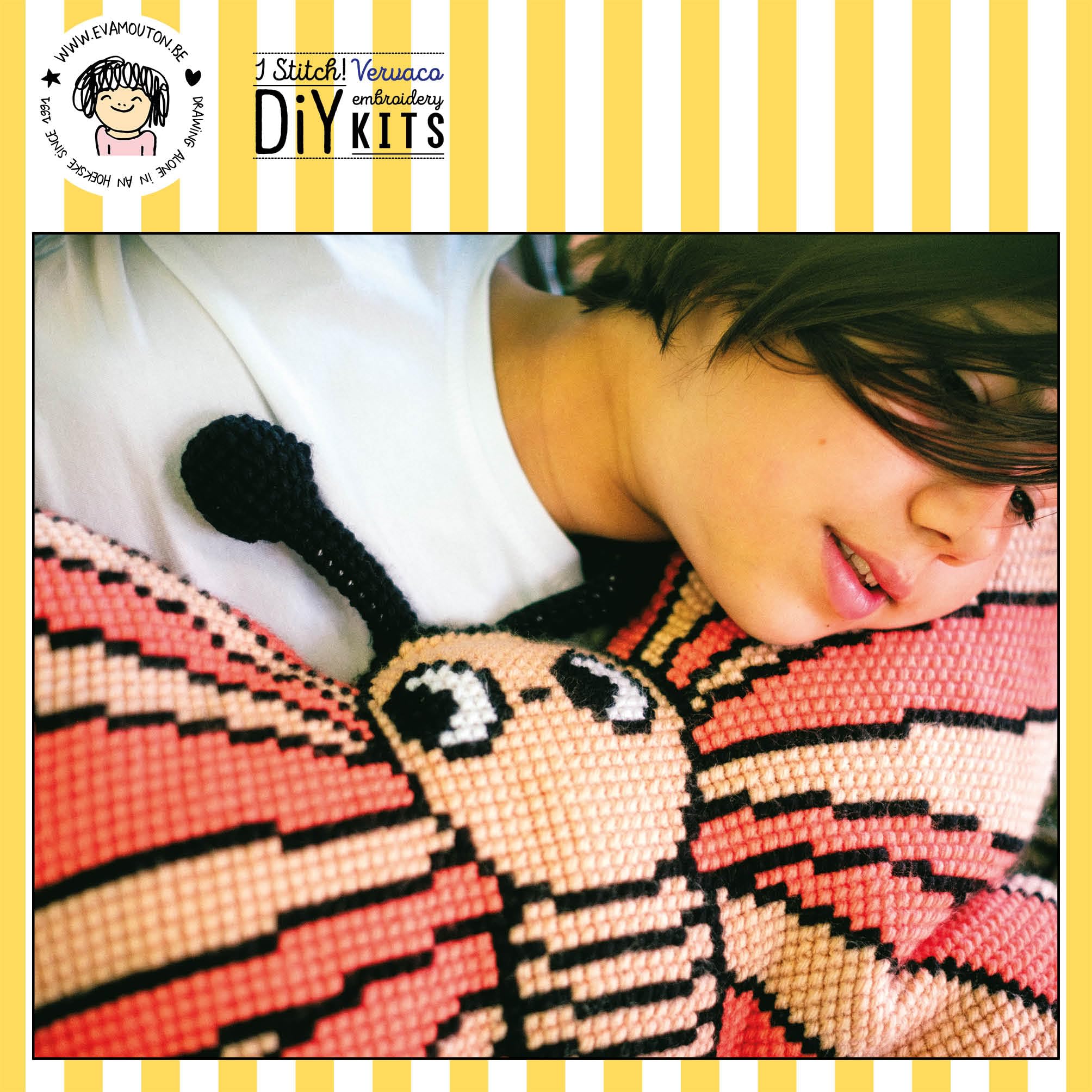 VERVACOZestaw do Haftu Krzyżykowego Poduszka z TyłemMOTYL Kanwa z Nadrukiem 66 x 51 cm Gruba Włóczka Akrylowa Zrób to Sam Dekoracja Domu DIY Cross Stitch Kit