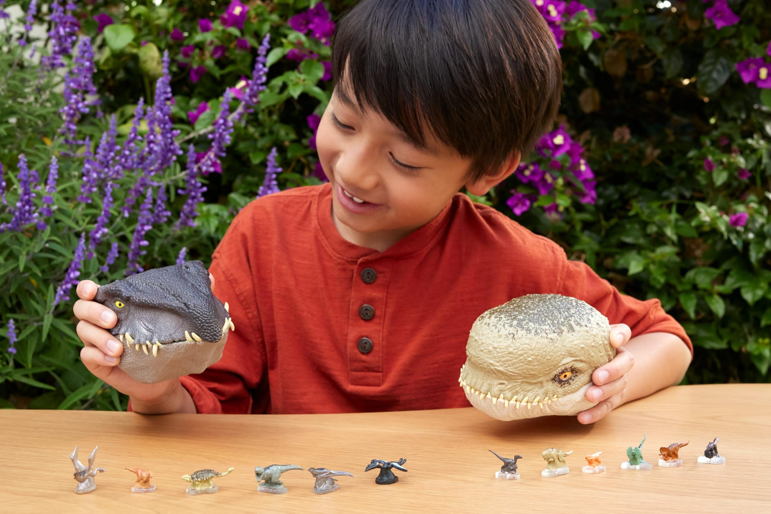 Amazon.com: Mattel Jurassic Rebirth Micro Adventure Playset