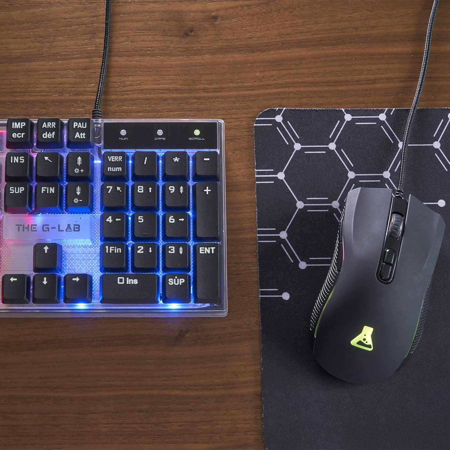 THE G-LAB Combo Gallium E - Ensemble Gaming 4 en 1 - Clavier Gamer AZERTY Rétroéclairé, Souris Gamer 2400 DPI, Micro Casque Gaming, Tapis de Souris - Pack Gamer PC PS4/PS5 Xbox One/Series X