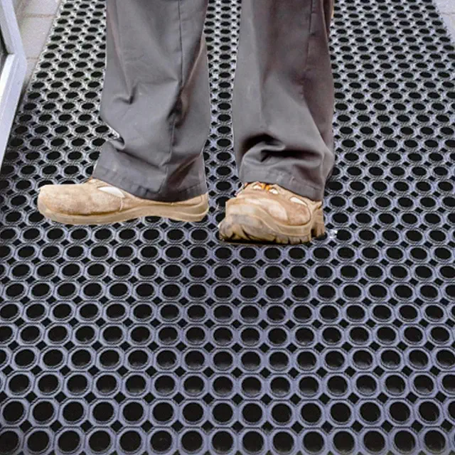 Zerbino Esterno Drenante in Gomma Antiscivolo 50x100 cm - Per Ambienti di Lavoro