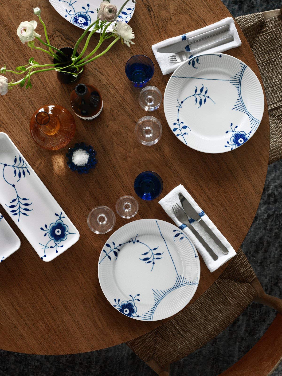 ロイヤルコペンハーゲン⭐️ブルーフルーテッドメガレクタンギュラープレート Amazon.co.jp: 【正規輸入品】ロイヤルコペンハーゲン ブルー