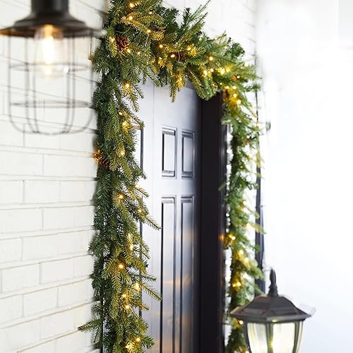 Miniatura 2 de Glitzhome Guirnalda de Navidad preiluminada con cono de pino verde flocado con luz LED blanca cálida - 9 pies