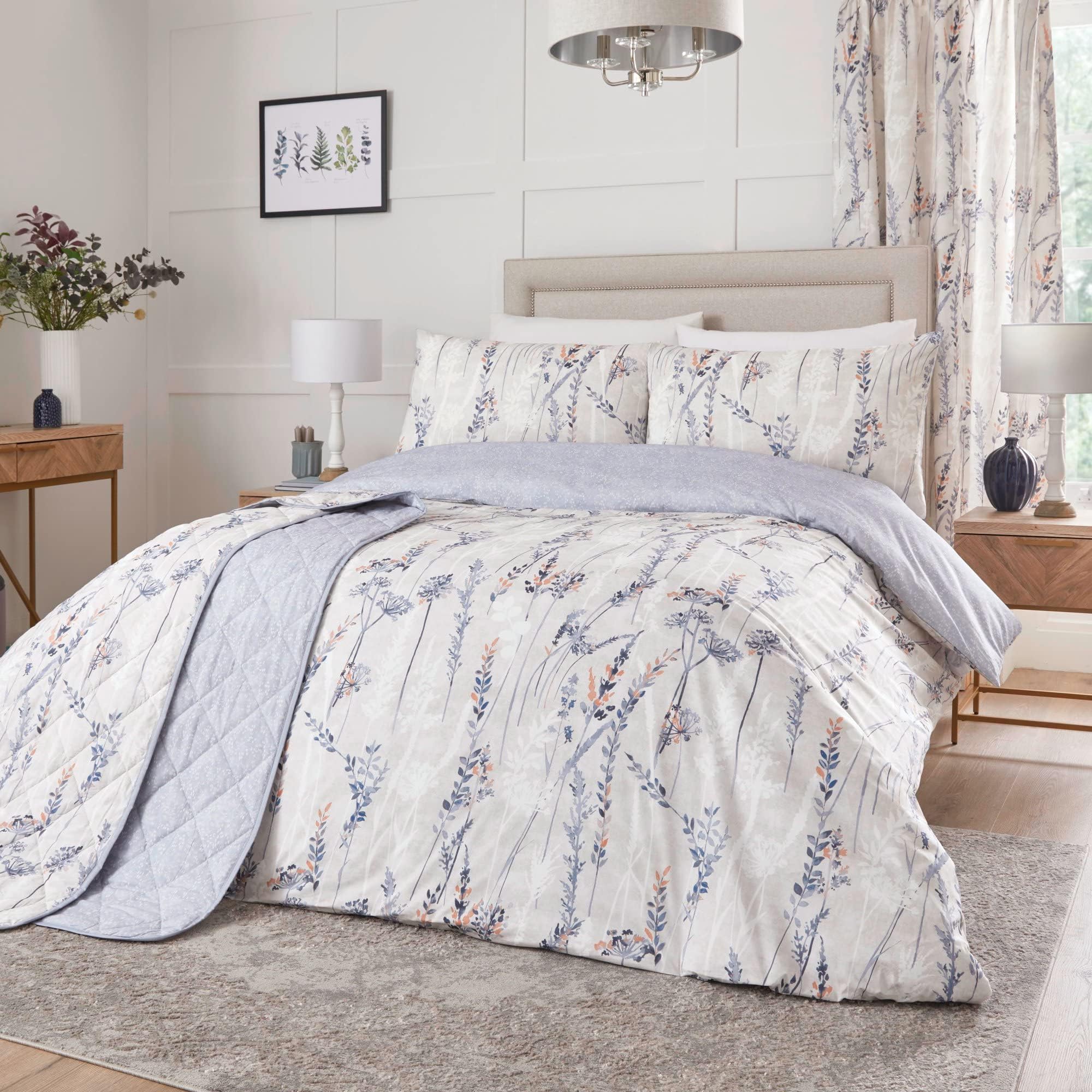 Dreams & Drapes And Drapes Design - Wild Stems - Duvet Cover Set - Super-King Bed Size in Blue