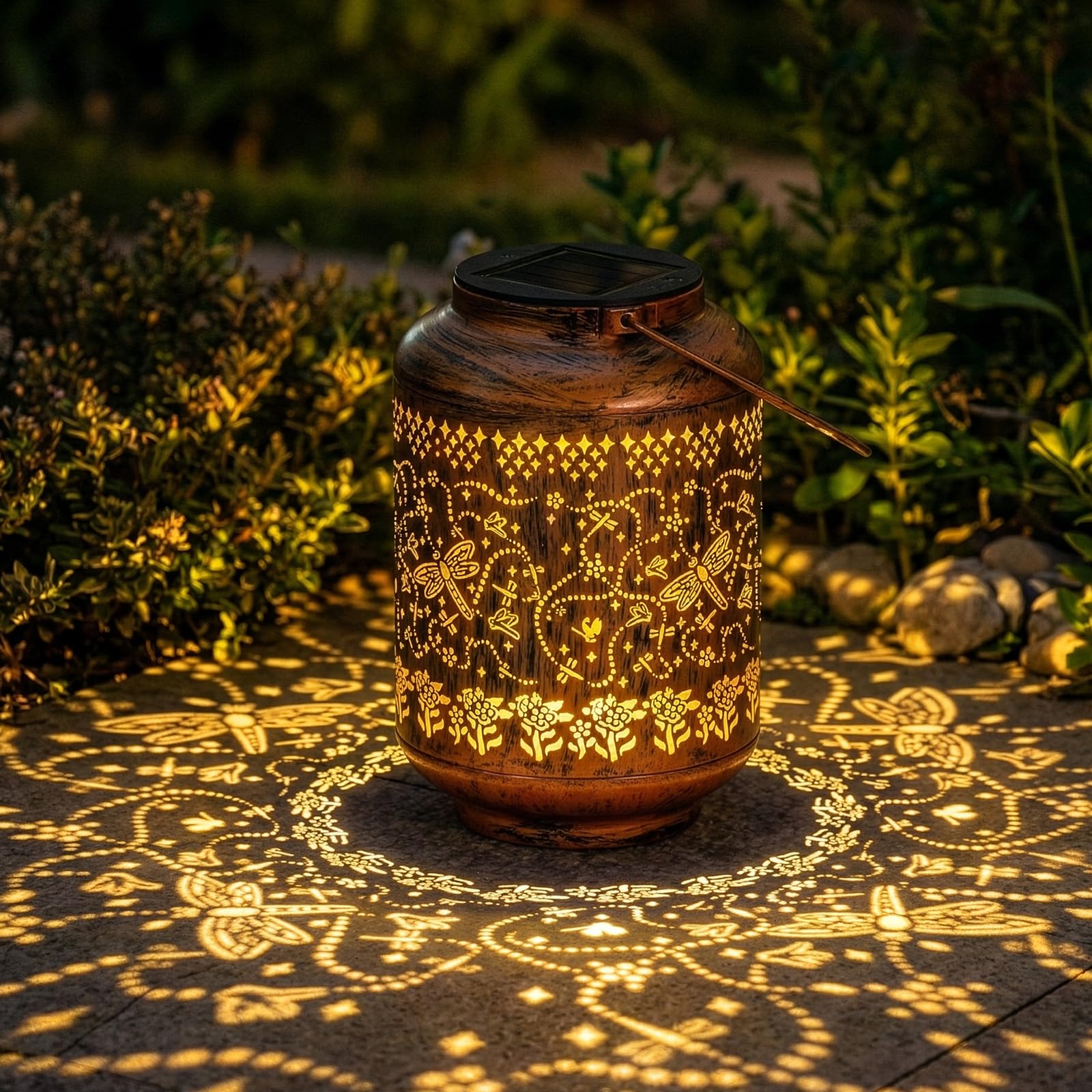 Evergoods Women's Dragonfly Birthday Gifts For ,Garden Ornaments Outdoor, Solar Lanterns For The Garden,Gifts For Mothers Day Presents For Mum Grandma Her,Hanging Garden Lights For Patio Lawn Yard Decor