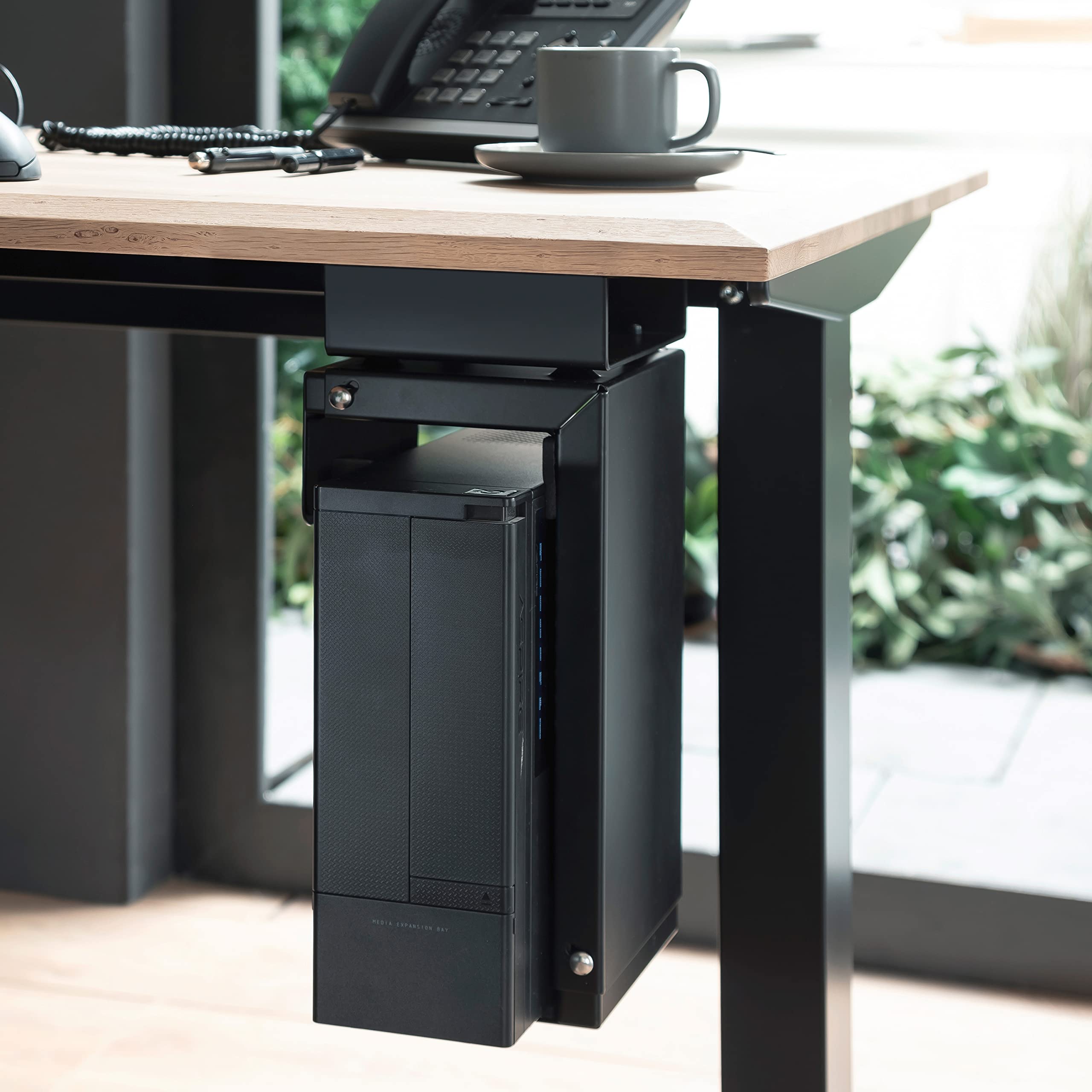 boho office® Computer-Halter, PC Halterung in Schwarz zur Montage unterhalb der Tischplatte, flexibel anpassbar an gängige Desktop Gehäuse (PC`s)