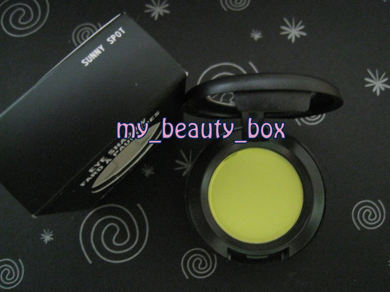 MAC Small Eye Shadow - Sunny Spot - 1.5g/0.05oz