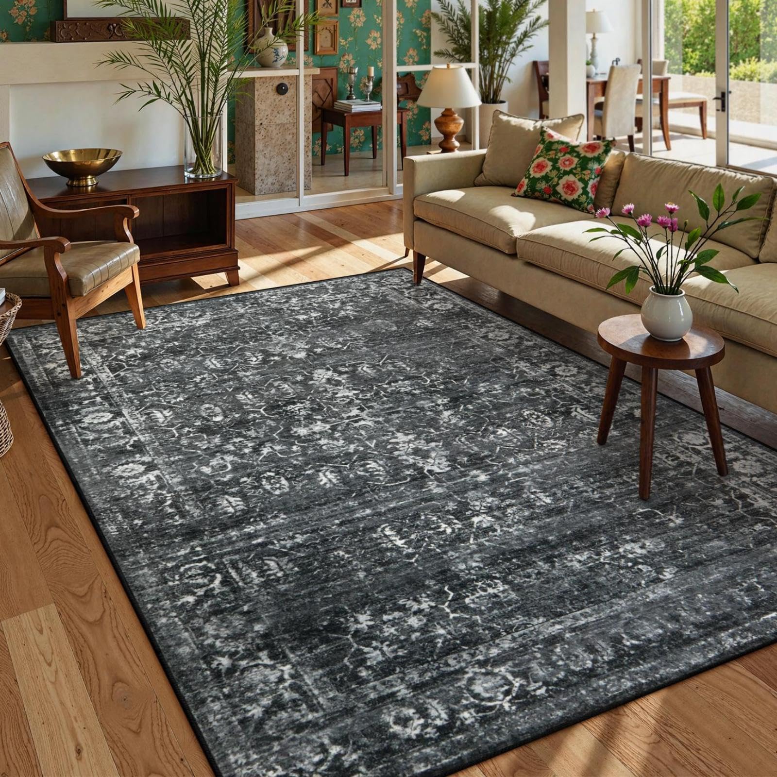 Lahome Washable Rug for Bedroom 6 x 9 Inch Large Black Bedroom Soft Vintage Rug Non-Slip Stain Resistant Indoor Dining Decor