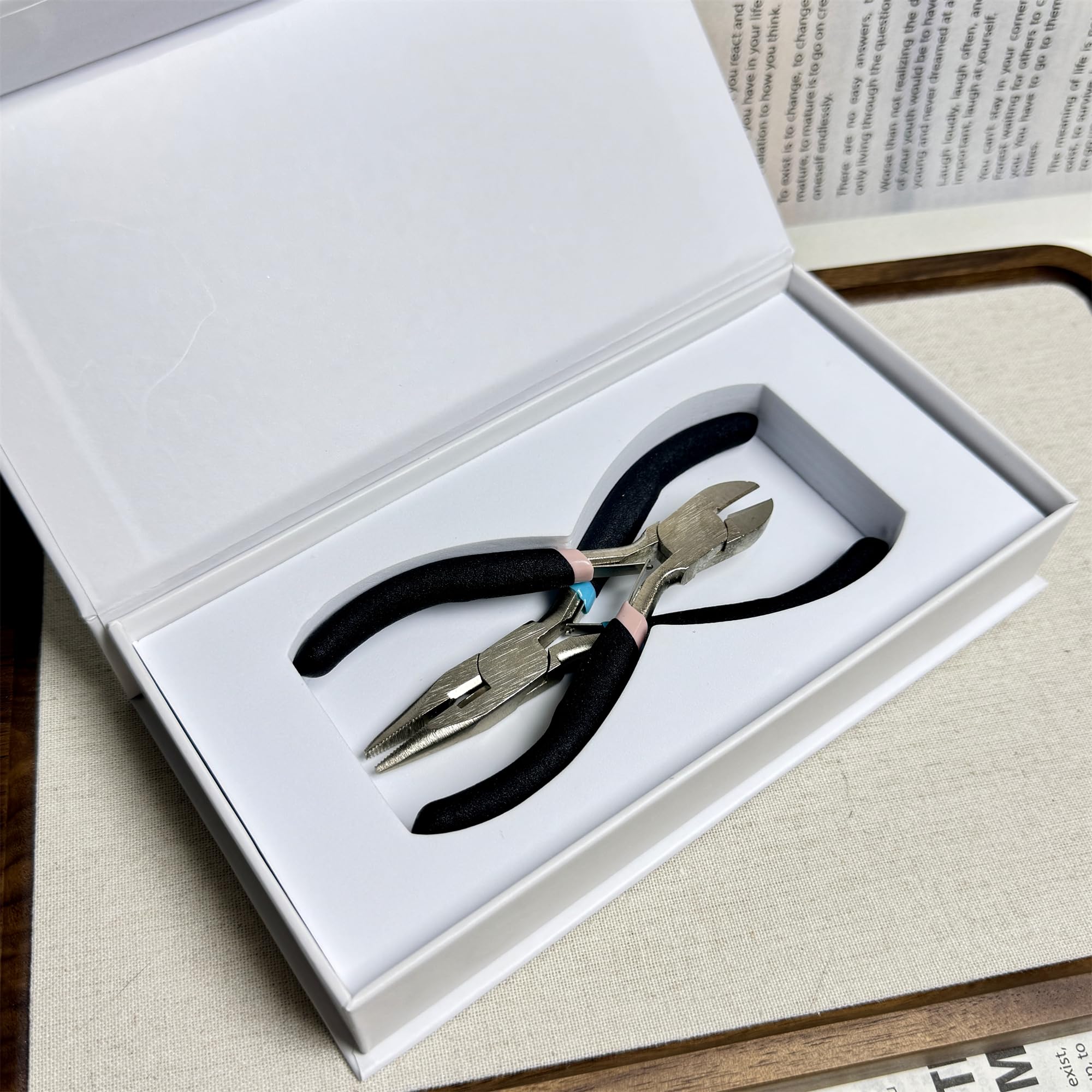 Kwkppz Set di 4 braccialetti permanenti con chiusura a forma di cuore, per coppie, amicizia e famiglia, regalo unico per anniversario, San Valentino, compleanno, per lui e per lei