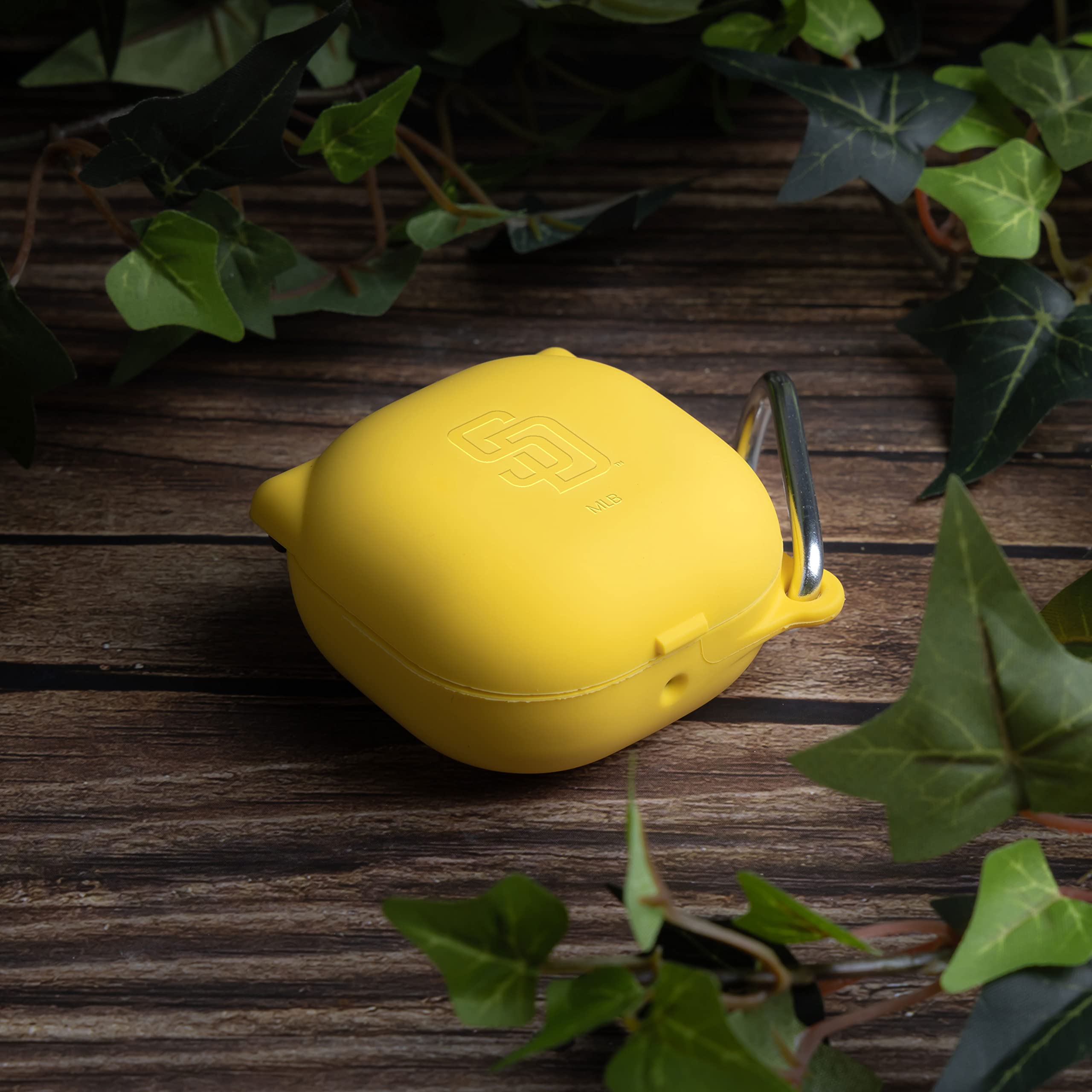 GAME TIME San Diego Padres Engraved Silicone Case Cover Compatible with Samsung Galaxy Buds Pro (Yellow)