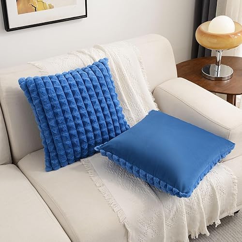 Miniatura 101 de FUTEI Juego de 2 fundas de almohada decorativas color camello de 18 x 18 pulgadas, fundas de cojín cuadradas, piel sintética de conejo esponjosa