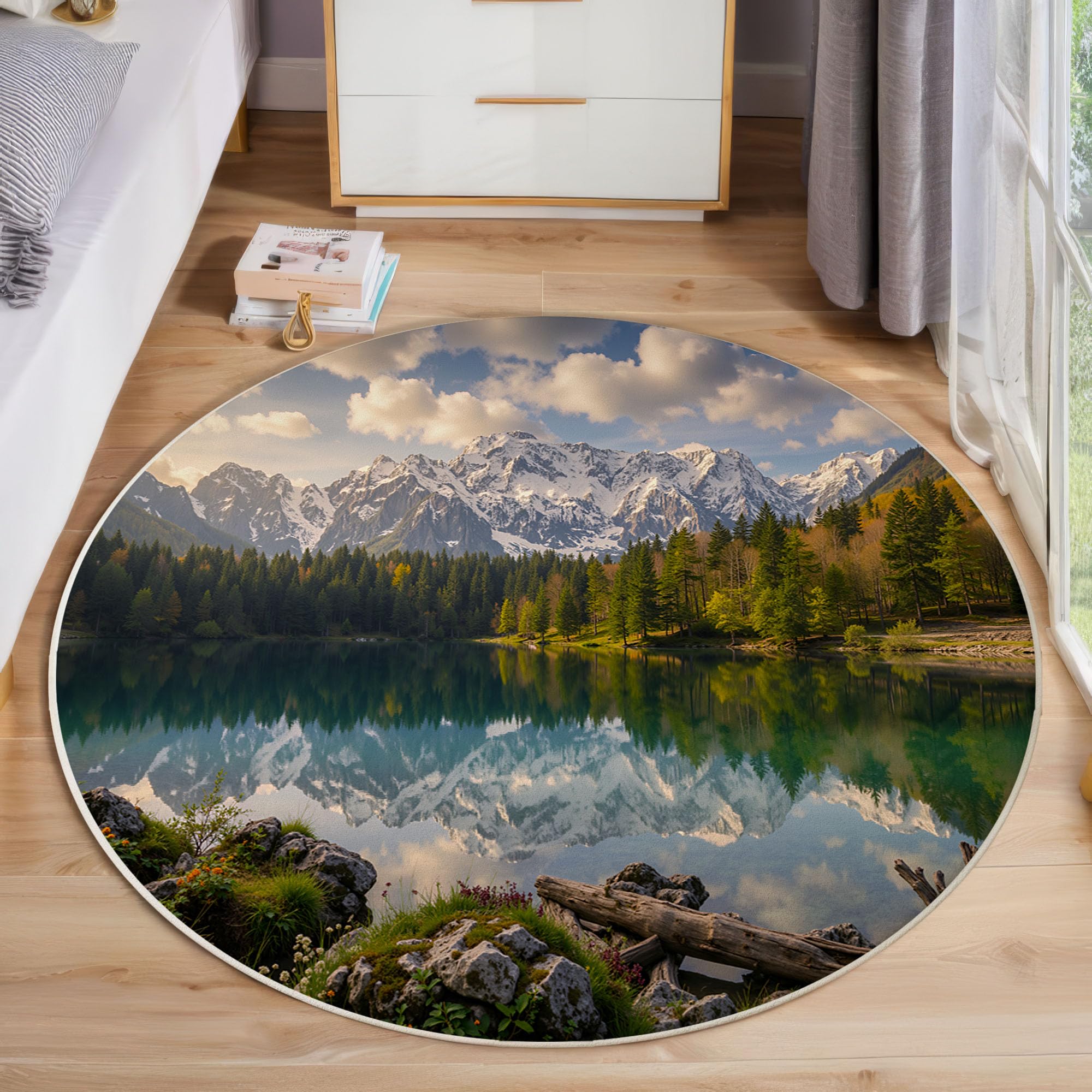 Tapis Rond Paysage Lacustre Naturel Vert Olive Salon 120 Cm | Tapis Antidérapant Montagnes Tranquilles Forêts Pour Chambre Enfant Salle Jeux Décoration, Moquette De Sol Poil Bas Lavable