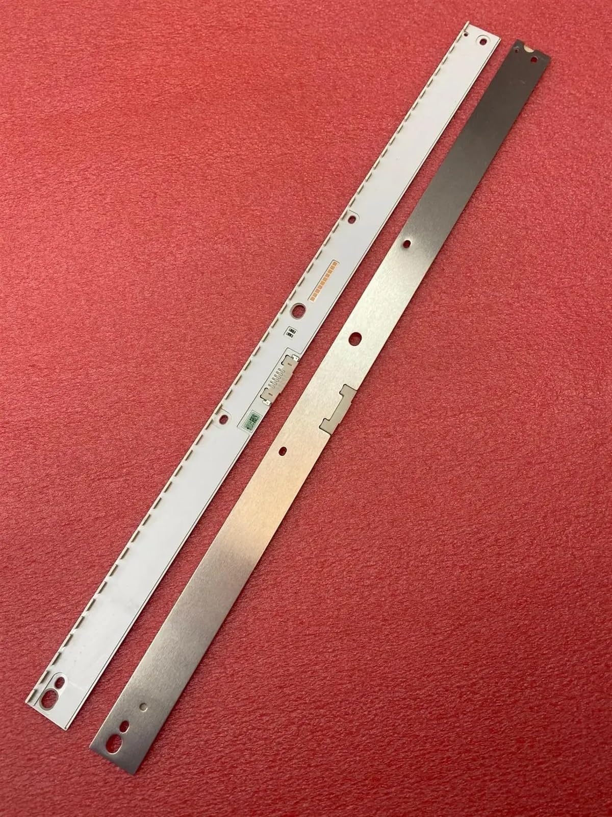 Striscia di retroilluminazione a LED 2 Pezzi Compatibile for TV UE43KU6509 UE43KU6655 UE43KU6659 UE43KU6400 UN43KU7500 43KU6510U BN96-39676A 39677A 39678A(2 Kit for 2 TV)