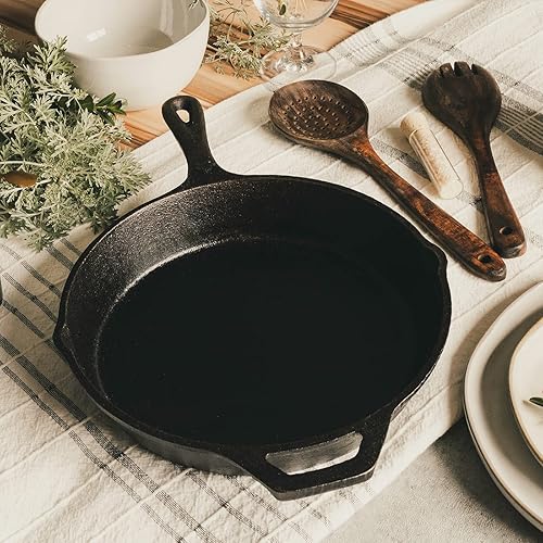 Miniatura 10 de Backcountry Iron Sartén redonda de hierro fundido pre-sazonado de 12 pulgadas