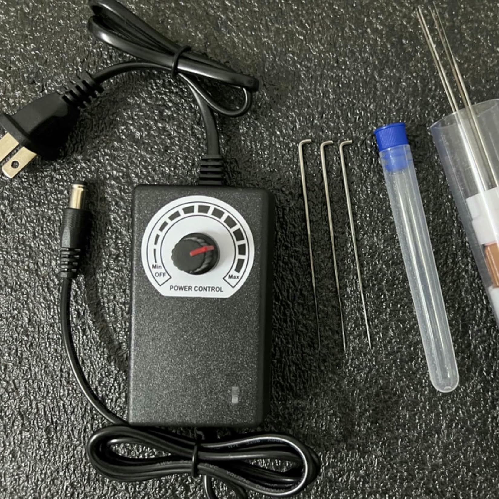 Elektryczne narzędzie do filcowania wełny, elektryczna maszyna do filcowania igłowego, bezstopniowa regulacja prędkości, wymienny silnik, z 5 wymiennymi głowicami, dla entuzjastów filcu