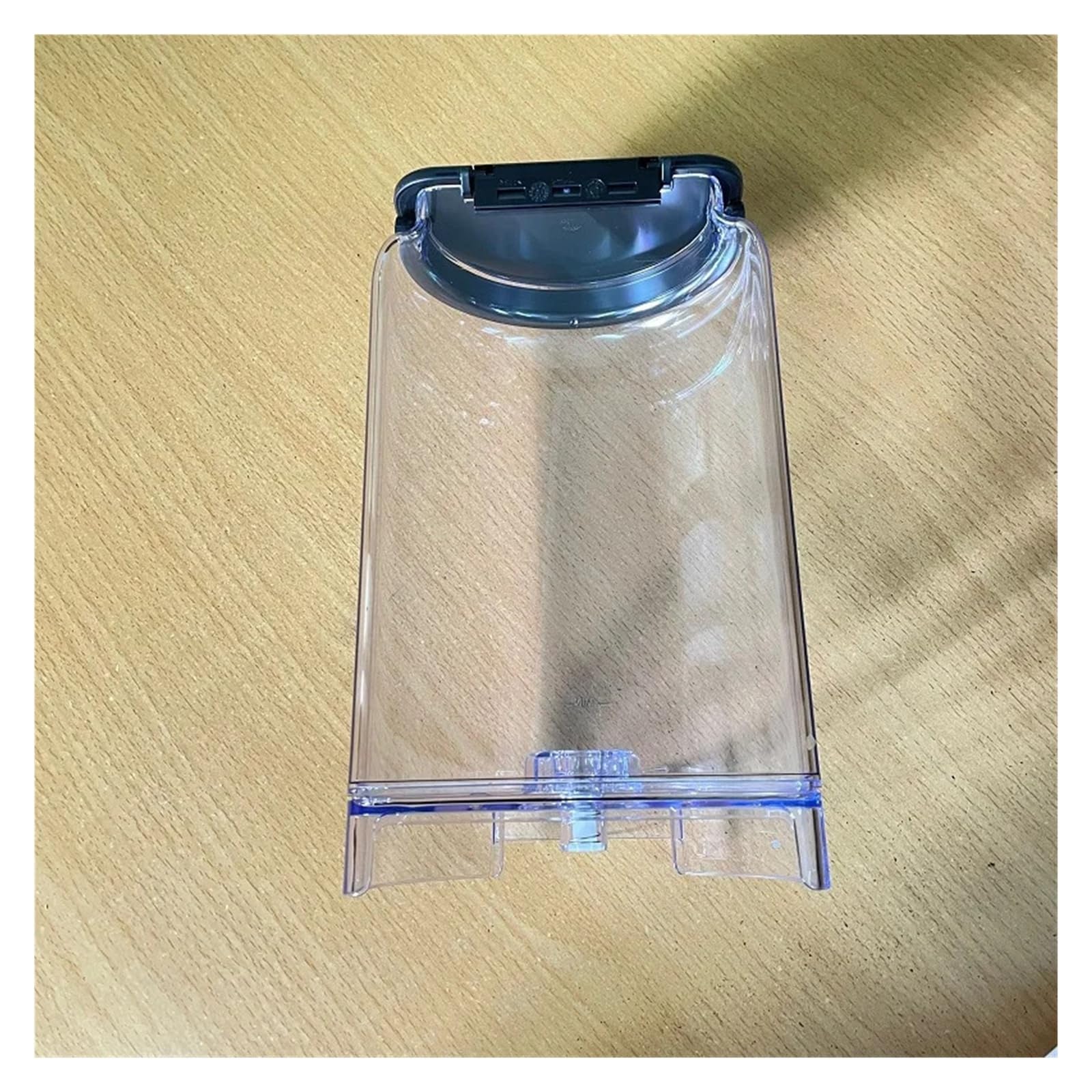 Accesorios for el tanque de agua de la máquina de café de cápsulas Zenius ZN100, compatibles con Nespresso, Nestlé y Zenius ZN100.
