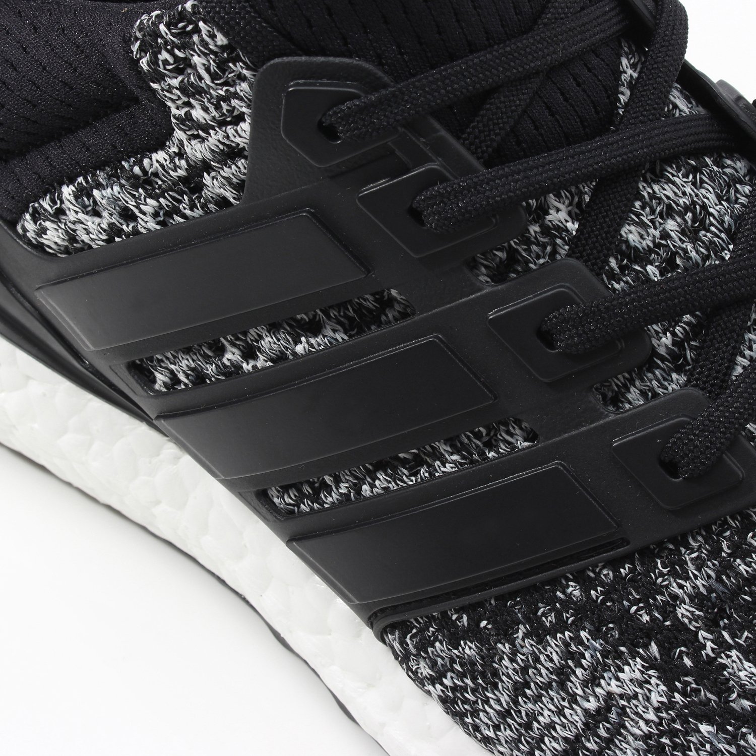 Amazon.co.jp: [アディダス] ウルトラブースト レイニングチャンプ