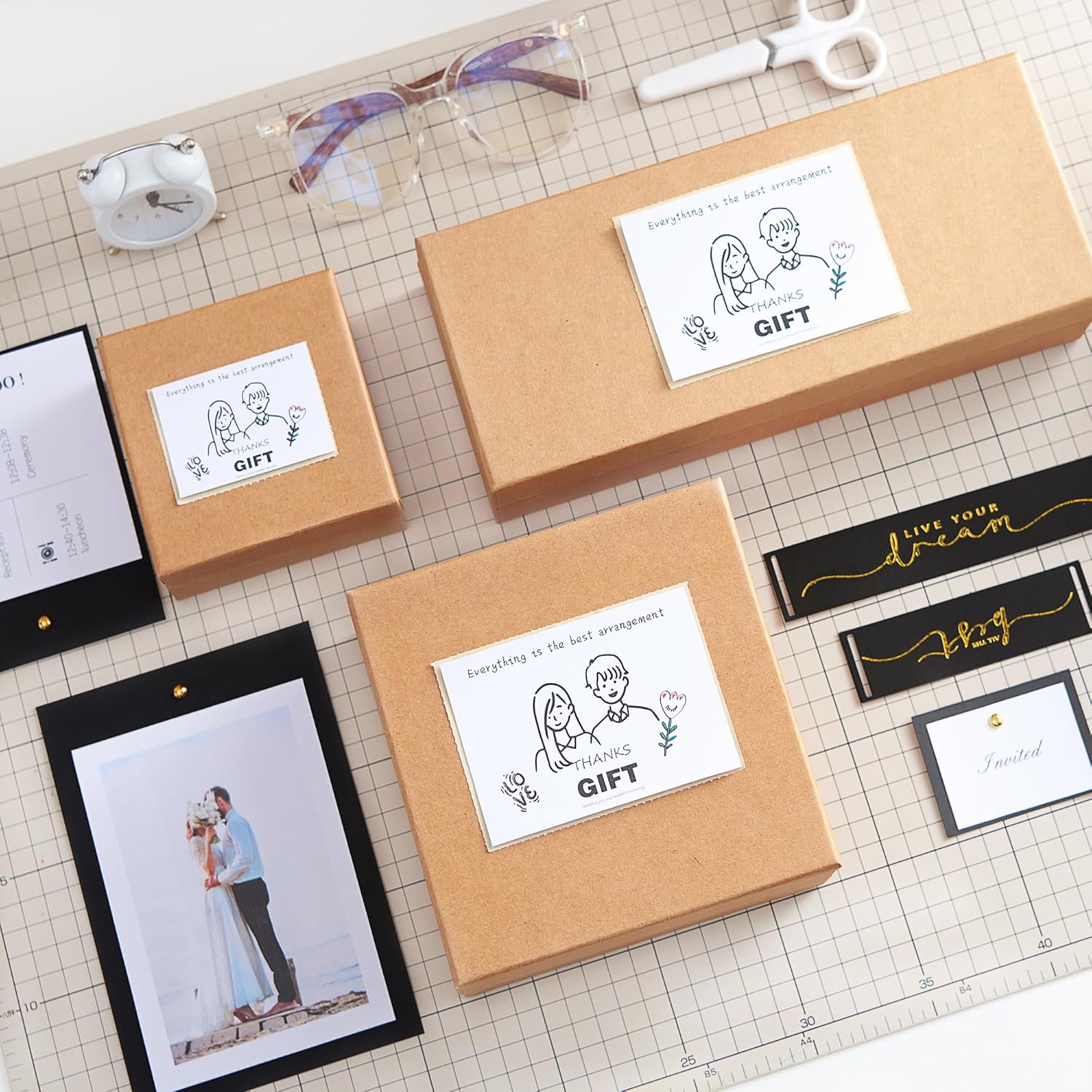 300gsm White Cardstock - 40 Sheets A5 Size Cardboard Paper Cover Card Stock 110lb Heavyweight Paper Thick Paper for DIY Card Making,Invitations,Postcards,Business Cards PAC01WH040 5 81W9Sy1Q+dL. AC SL1500