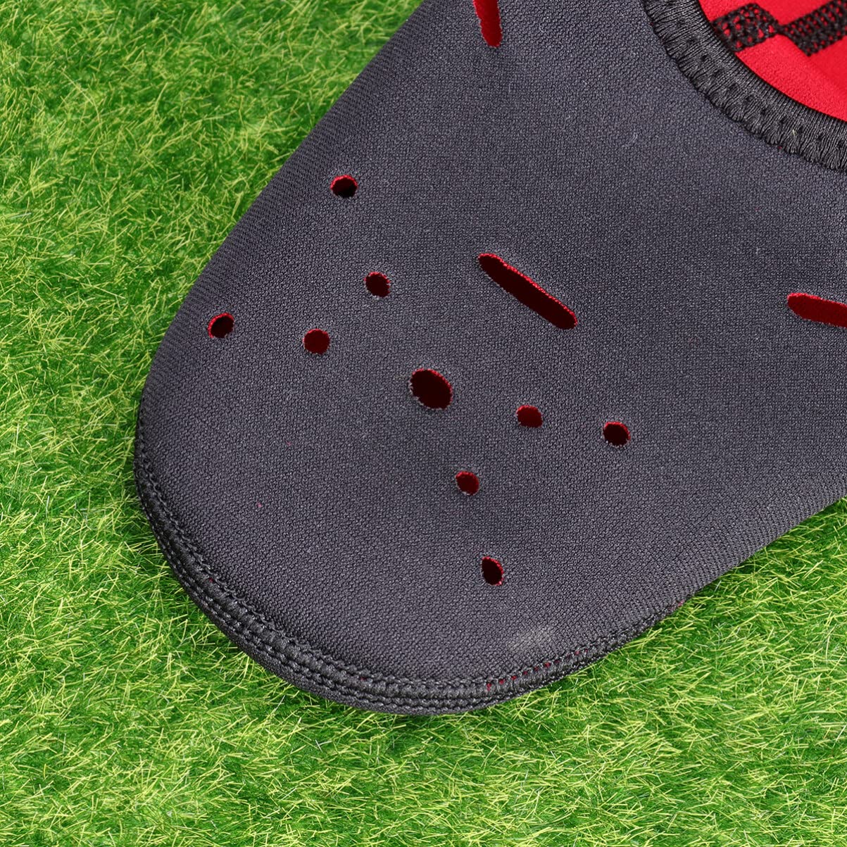 BESTYASH 1 Pair of Breathable Sports Socks Professional Diving Socks Short Surfing Socks for Adult Size XS