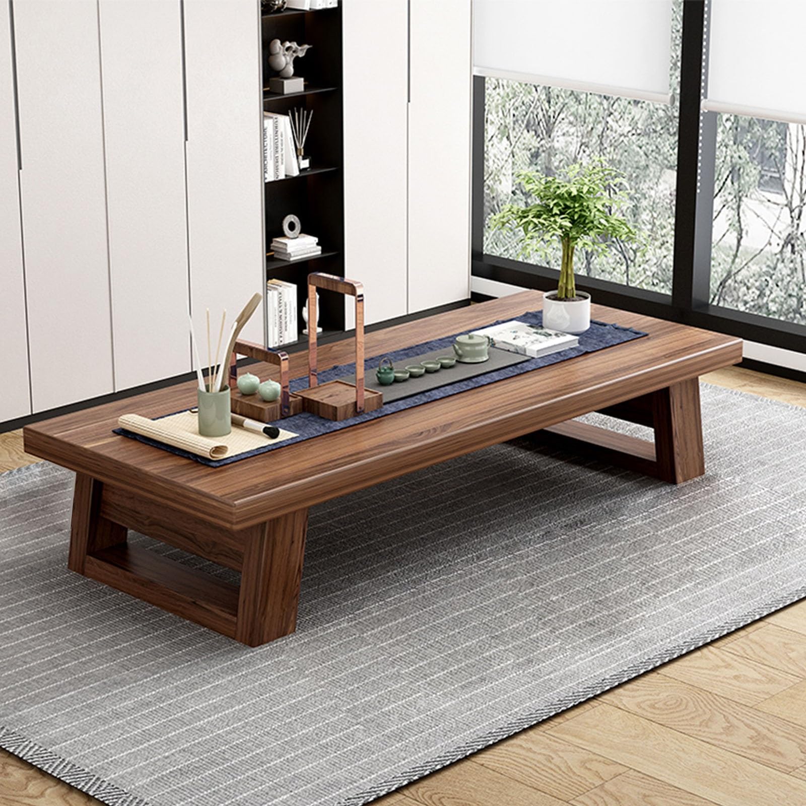 Table basse japonaise en bois massif idéale pour espace yoga