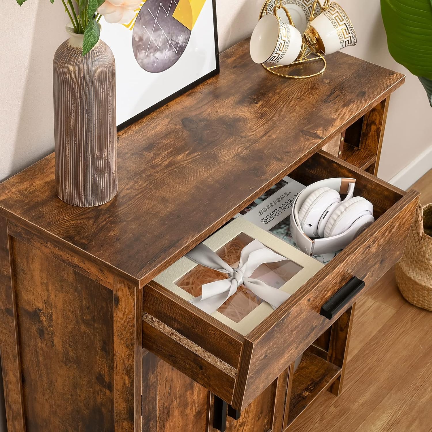 https://m.media-amazon.com/images/I/81W9qwVt0-L._AC_SL1500_.jpg