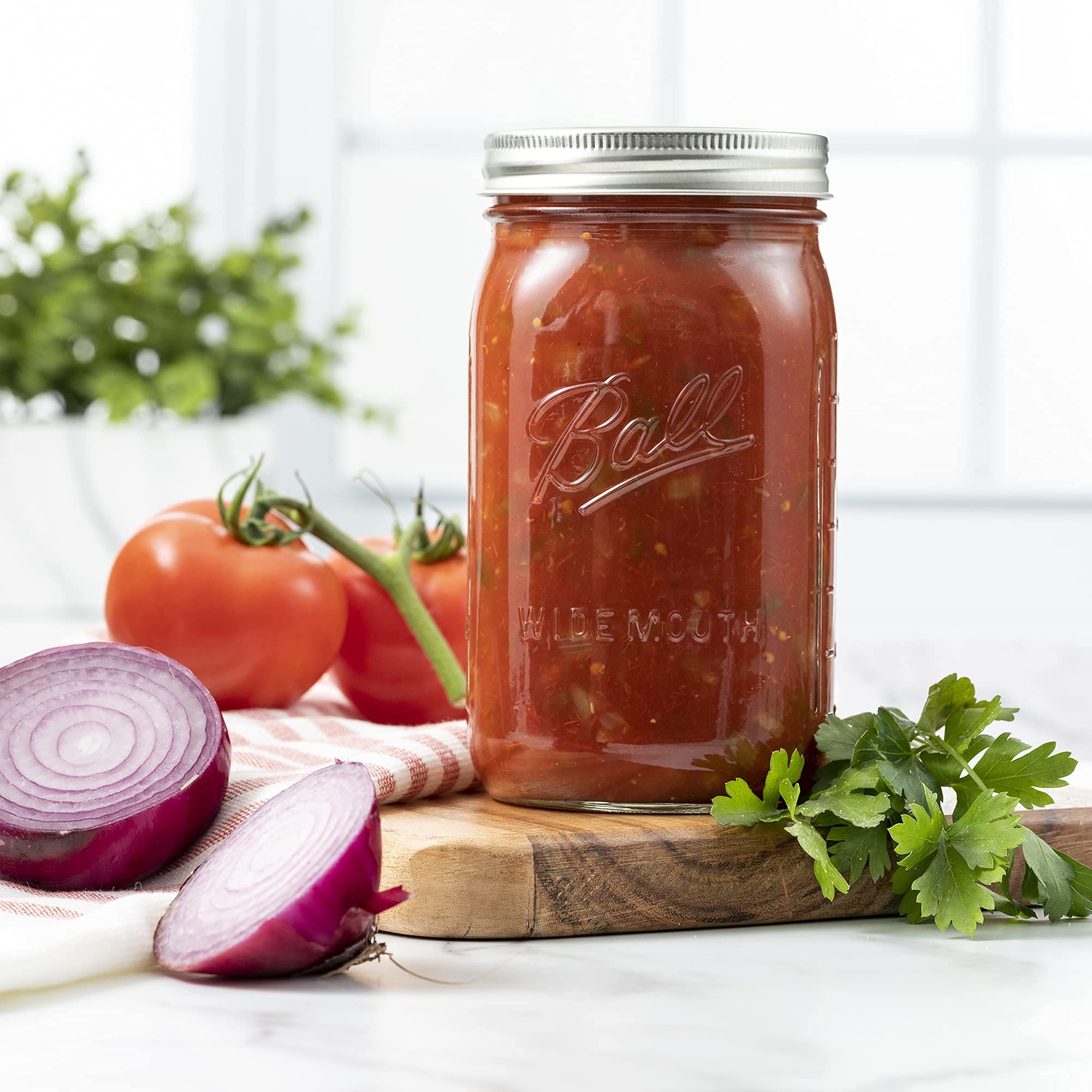 Ball Wide Mouth Mason Jars 32 oz [4 Pack] With mason jar lids and Bands