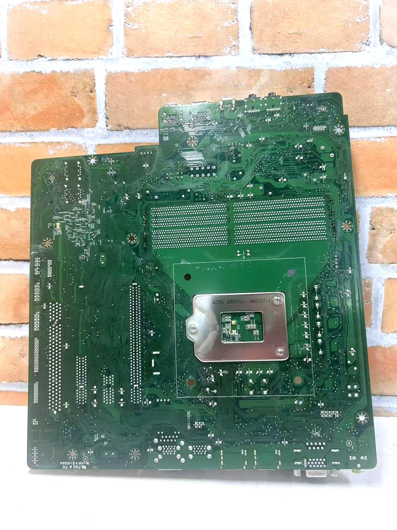 Amazon | Lenovo ThinkCentre M720S Small Form Factor (SFF) 修理交換