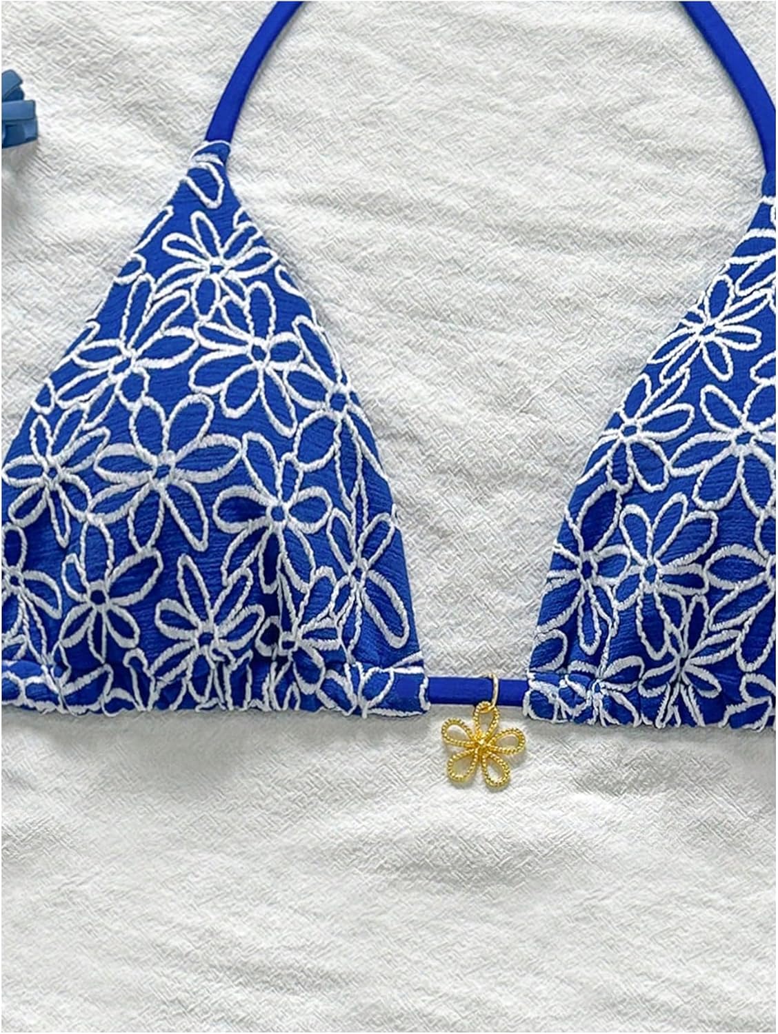 WDIRARA Women's Textured Halter Bikini Top Floral String Triangle Hawaiian Swimsuit Tops - Image 3