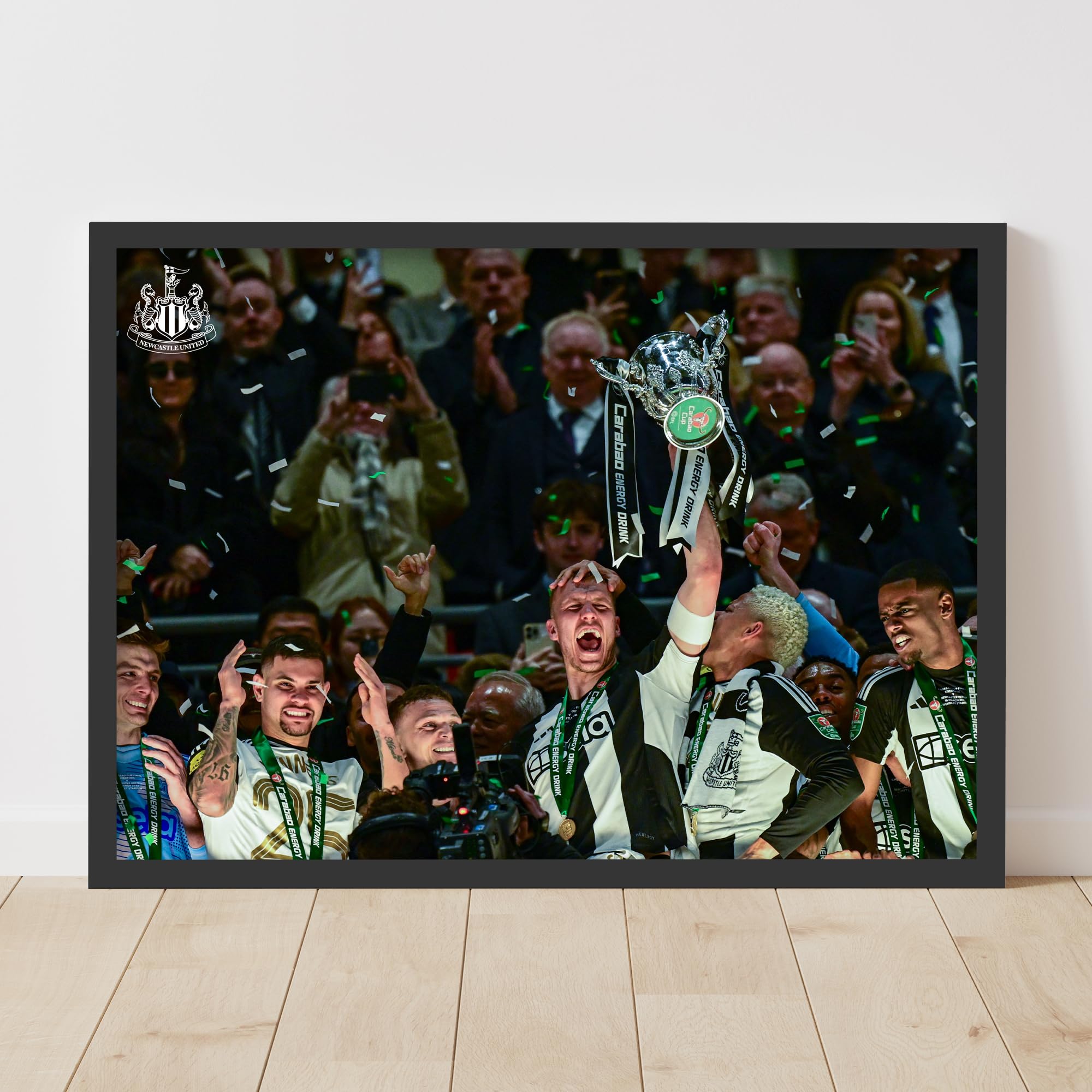 Themed Black Newcastle United Cup Winners Print - Dan Burn With Trophy Landscape Poster (29.7Cm X 42Cm - A3)