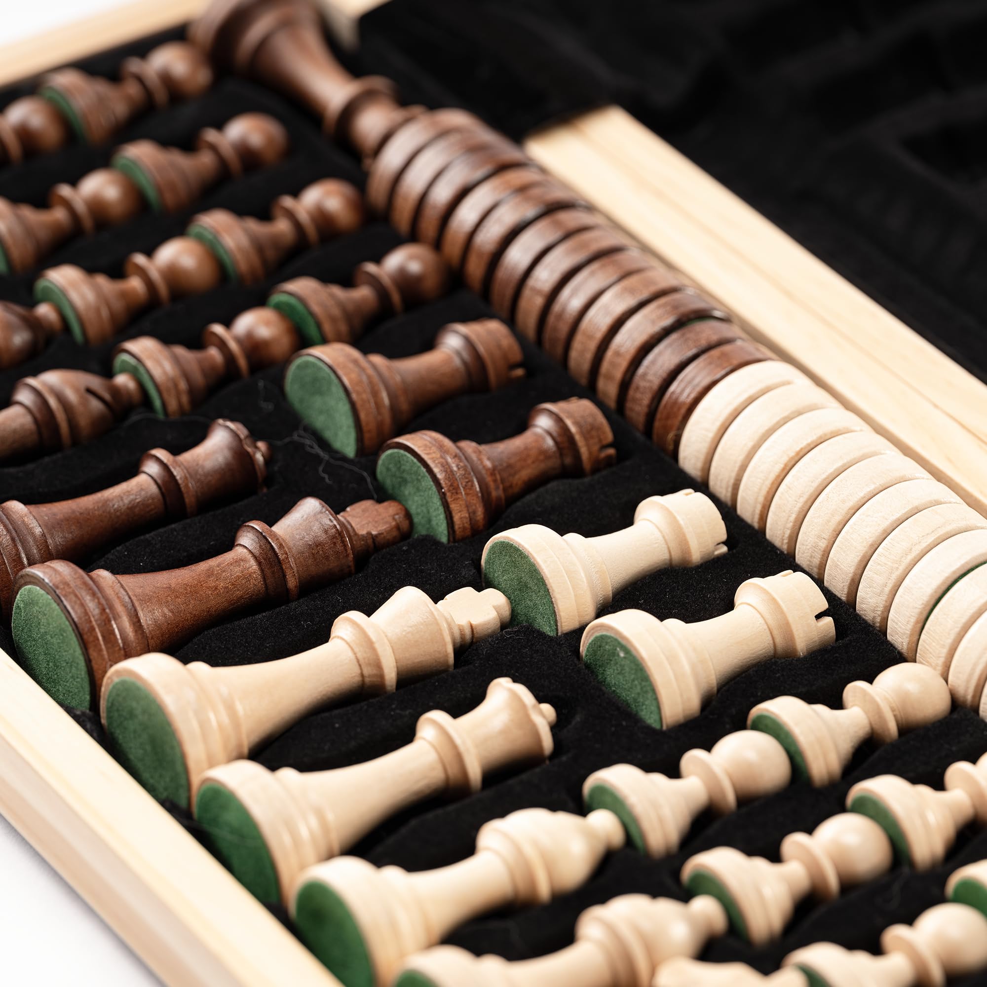 A&A Jeu d'échecs magnétique pliable en bois de 38,1 cm avec pièces d'échecs Staunton de 7,6 cm de hauteur - boîte en pin avec incrustation en acajou et érable