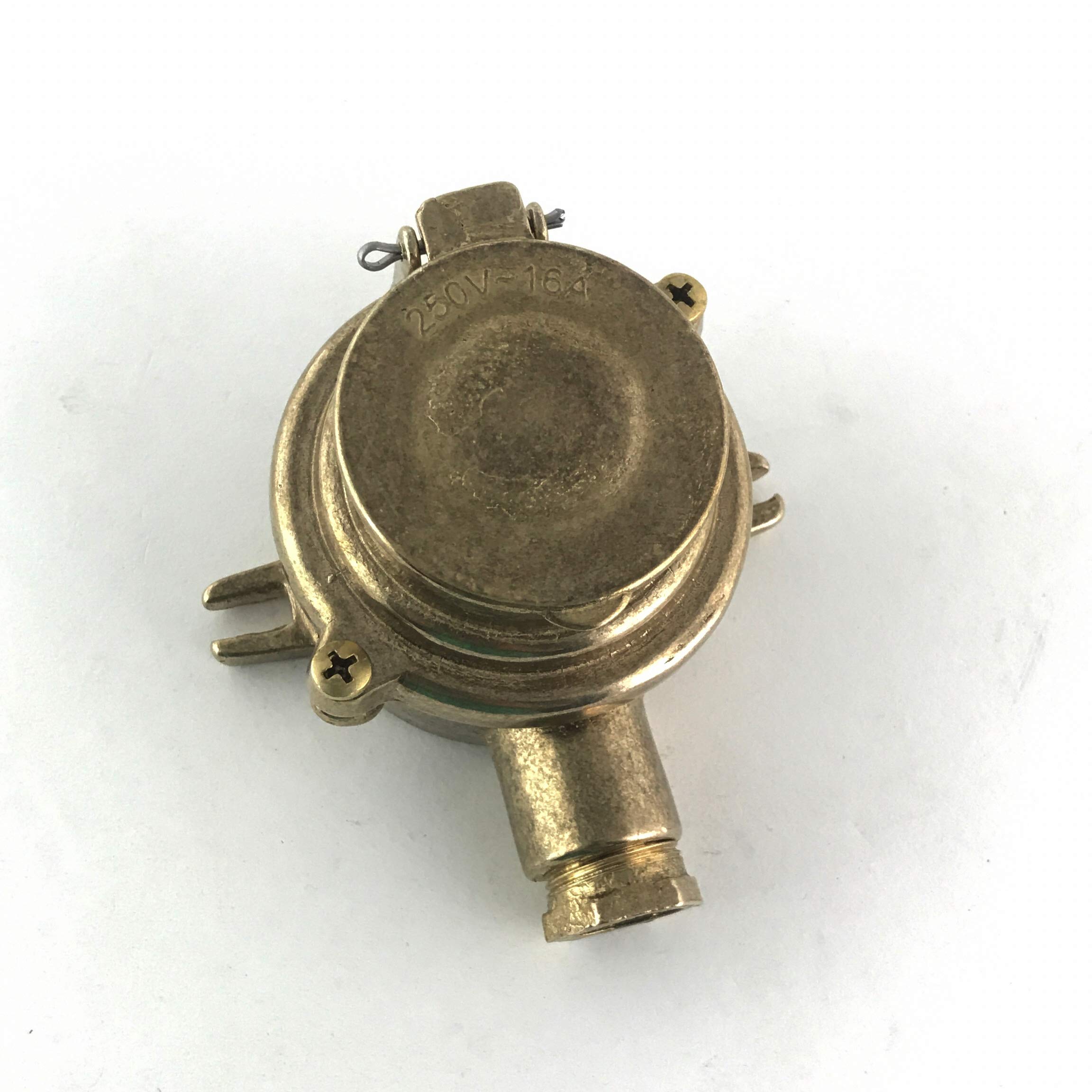 KsH et Co KsH and Co IP54 Prise de courant Shuko industrielle en laiton moulé sous pression avec capuchon