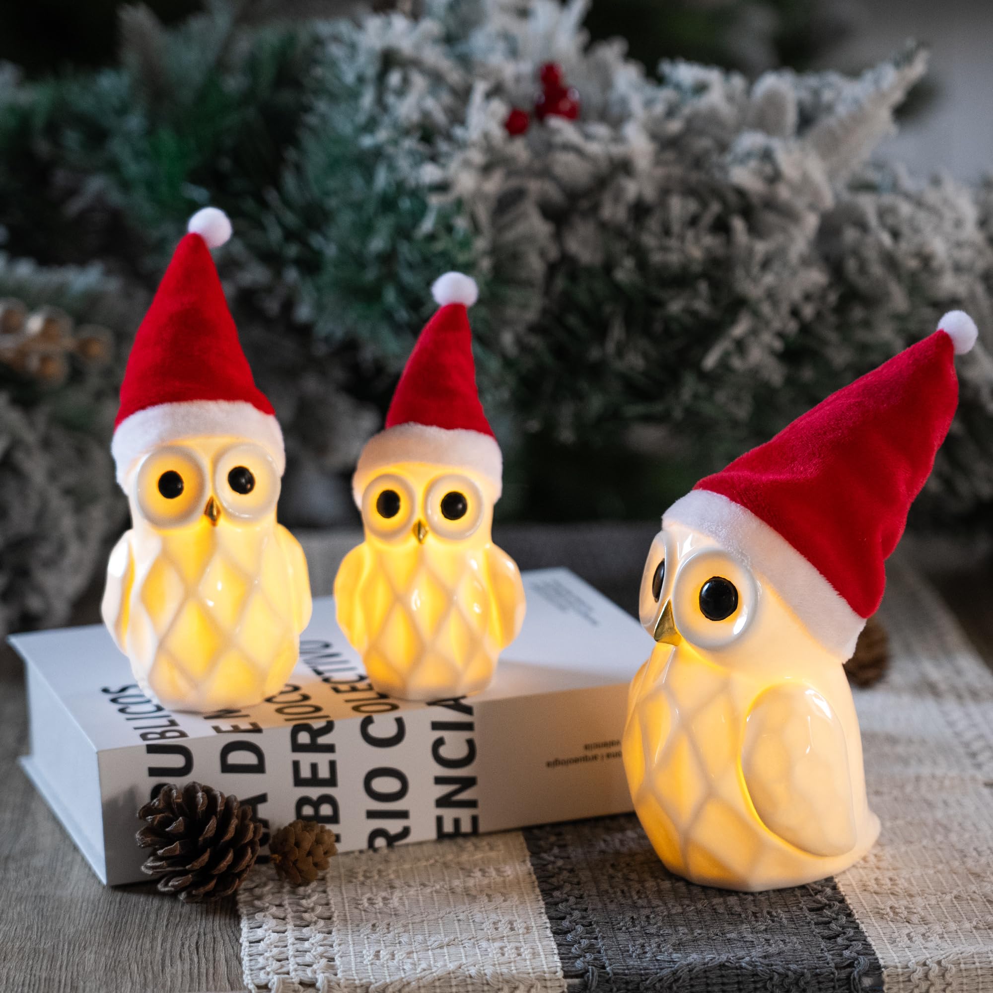 NEROSUN Statuette natalizie illuminate a forma di gufo, confezione da 3 pezzi, in ceramica bianca, con luci a LED, centrotavola da tavolo, decorazioni natalizie per tavolo, camino, armadio