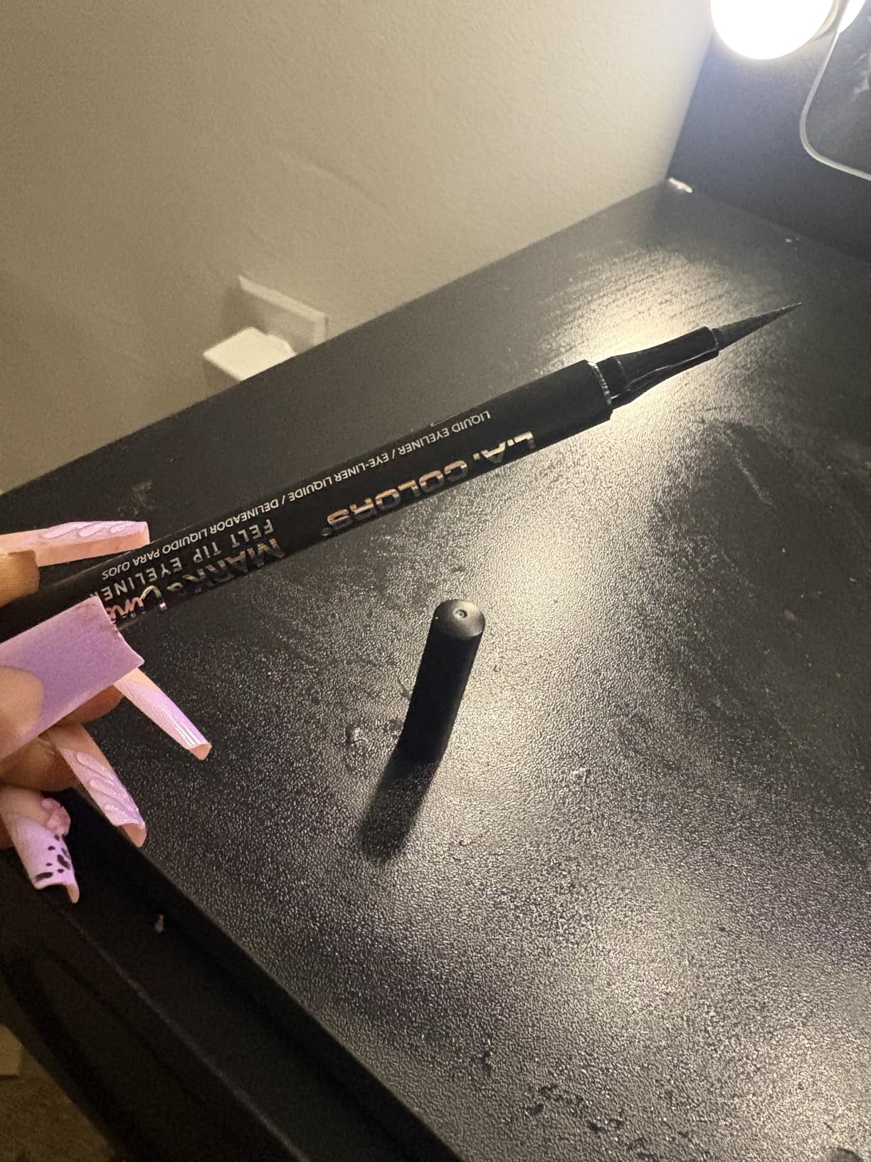 L.A. COLORS Mark & Line Felt Tip Eyeliner, Black CLE823