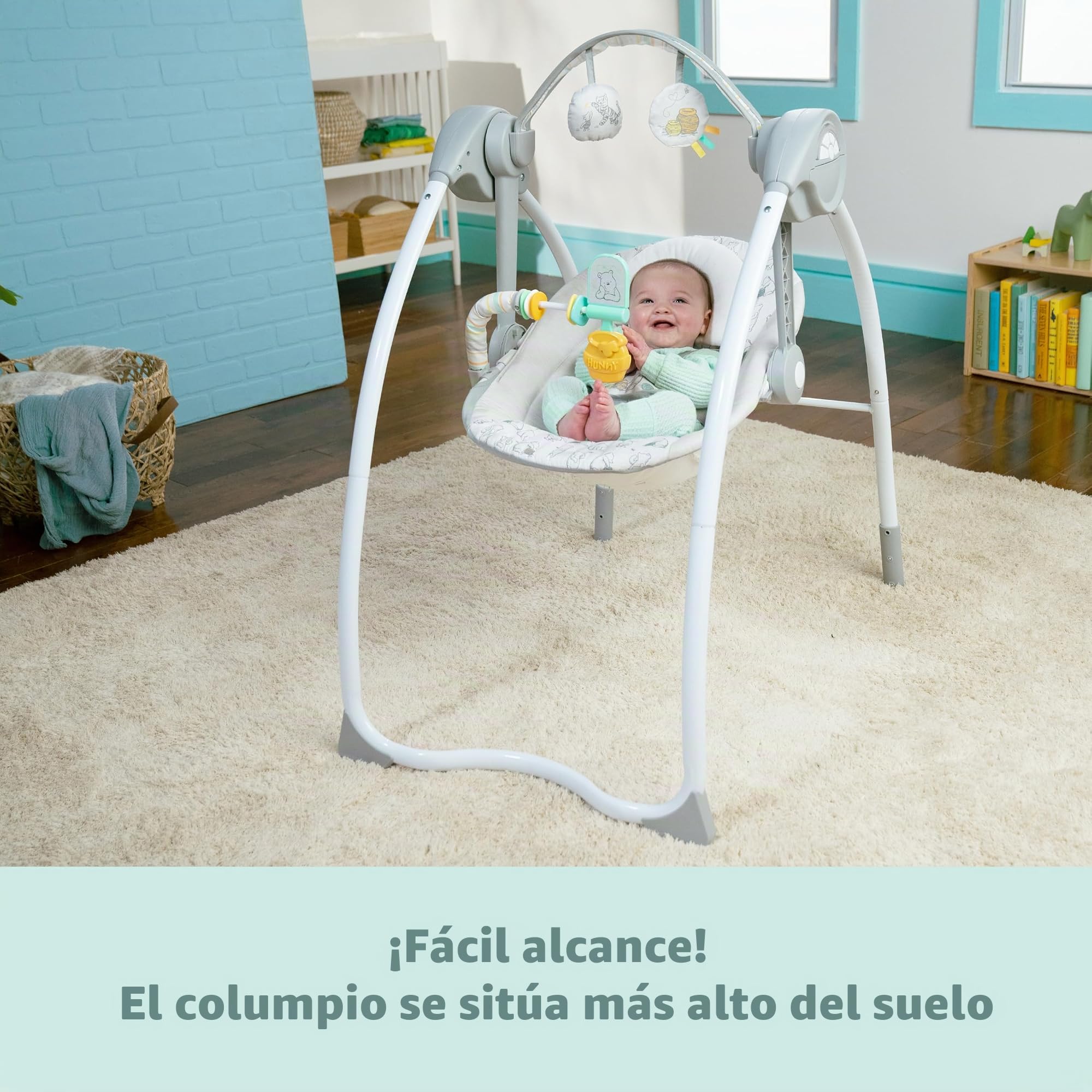 Disney Baby Columpio para Bebé Winnie the Pooh por Bright Starts, 6 Velocidades de Balanceo y Temporizador, Plegable, Barra de Juguetes Extraíble, Unisex, Recién Nacido - 9 kg