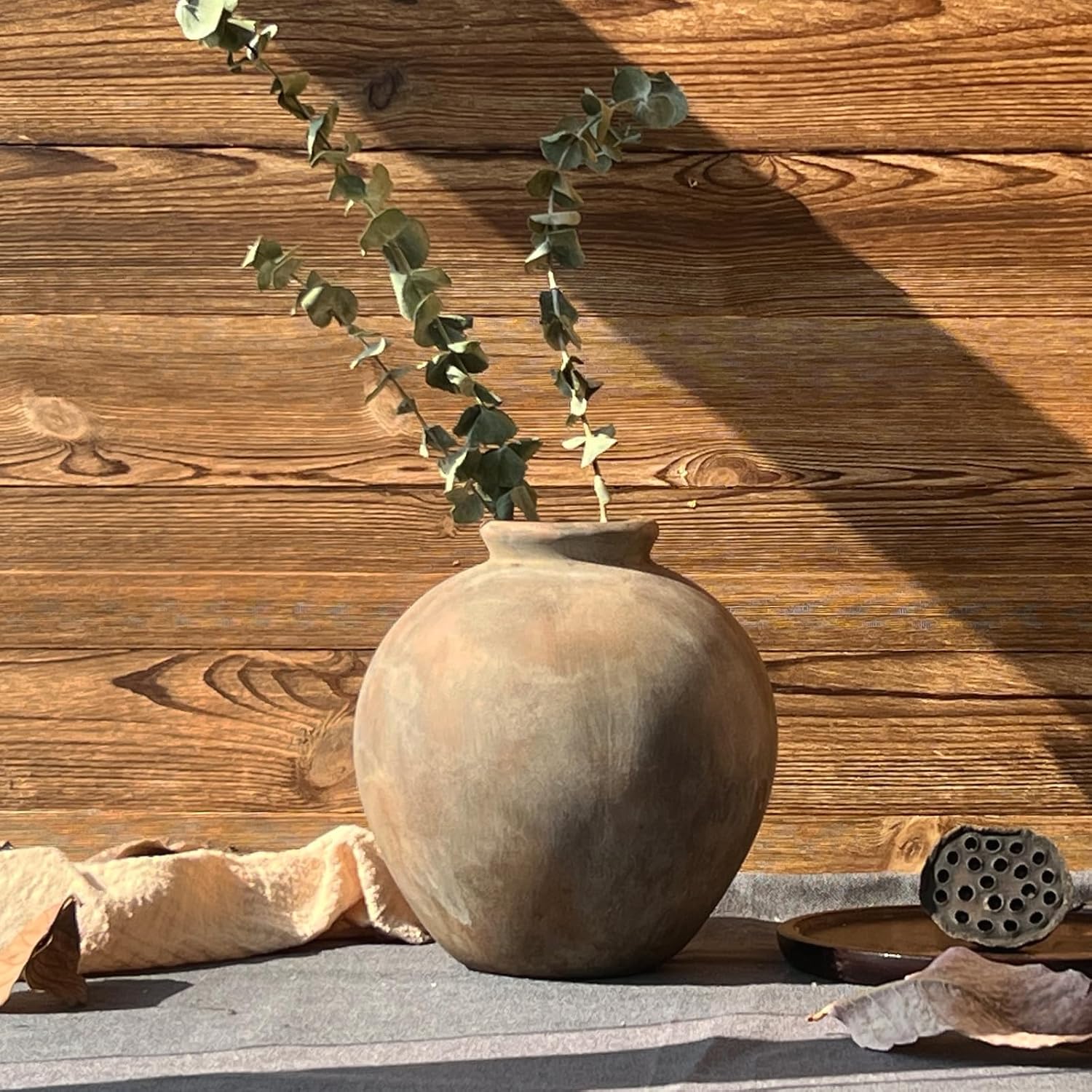 Rustic Ceramic Vase, 7.87 Inch Brown Farmhouse Flower Vases for Home Decor, Handmade Pottery Vase for Centerpieces & Table Decorations, Living Room & Entryway Decor