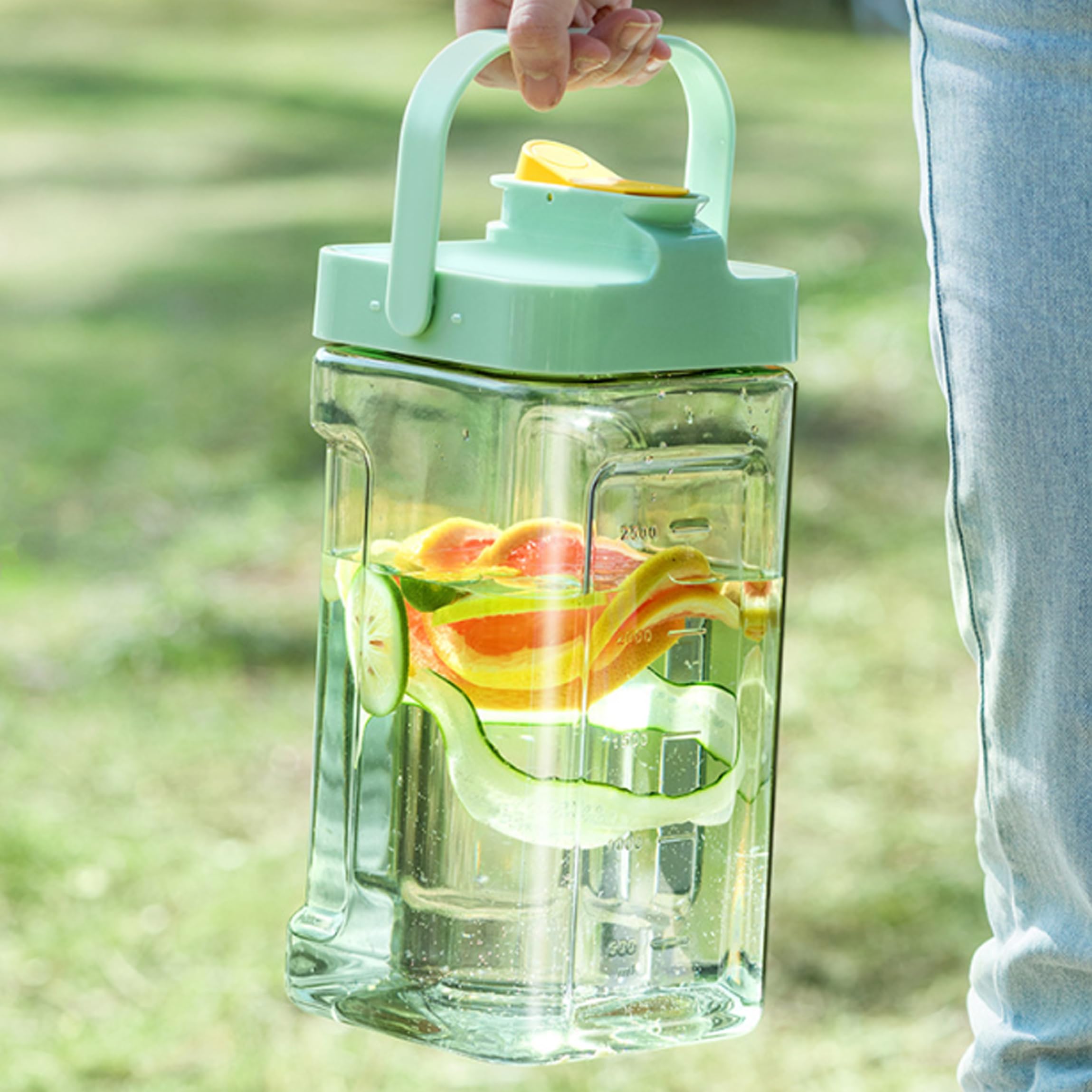 Kühlschrank-Wasserspender, 3, 5 l, großes Fassungsvermögen, Kunststoff-Getränkespender mit Zapfhahn, auslaufsicherer tragbarer Wasserkrug für Zuhause/Büro/Camping, Grün.