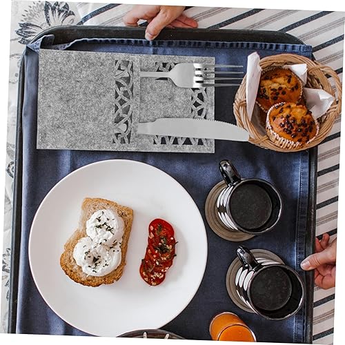 Miniatura 2 de KJHBV 4pcs Navidad Cubiertos Bolsa de Navidad y Tenedor Bolsa de Cubiertos de vacaciones titular de cubiertos Santa Cubiertos Bolsa de Vajilla de