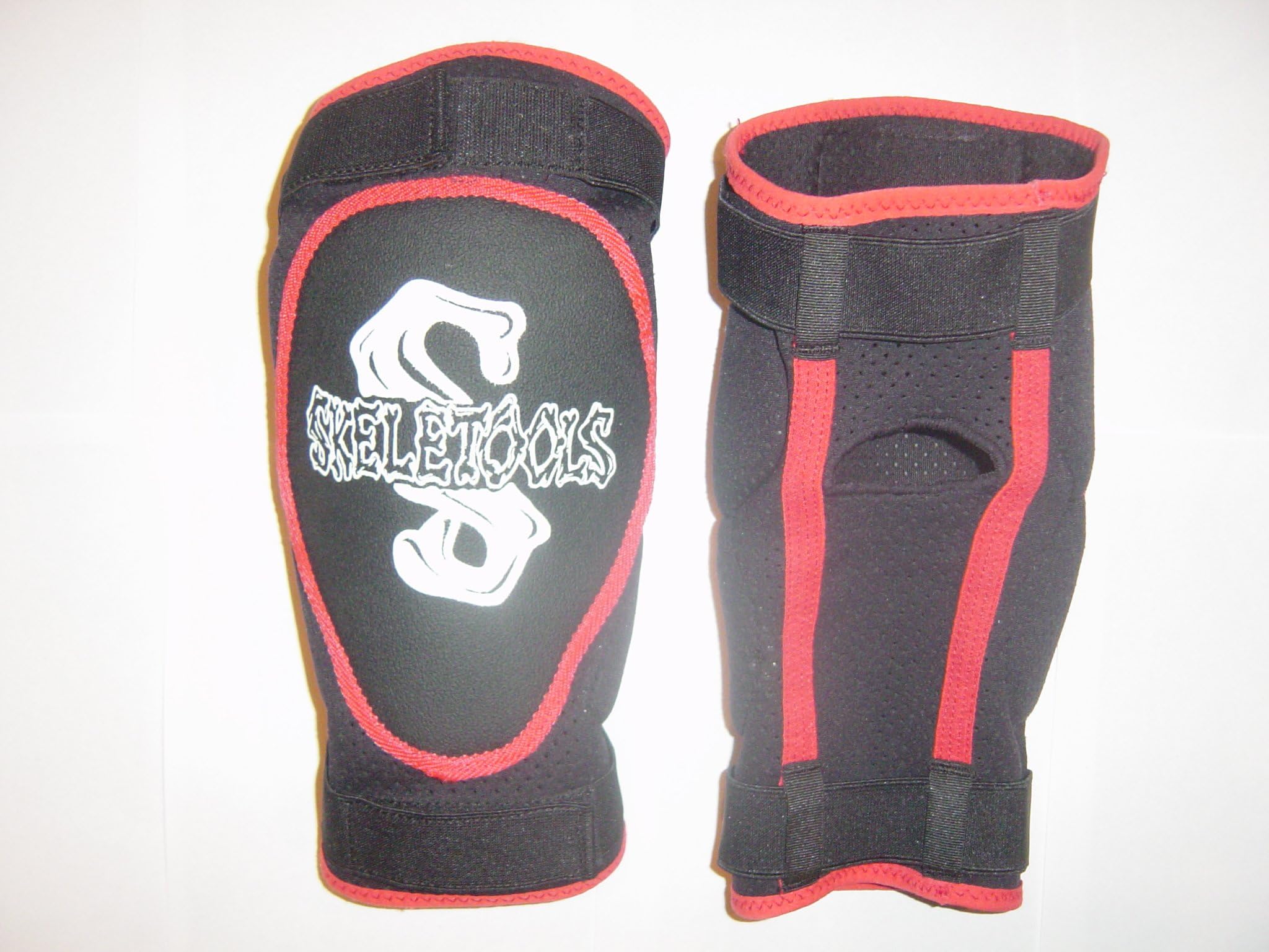 Skeletools Snowboard Leather faced knee pads