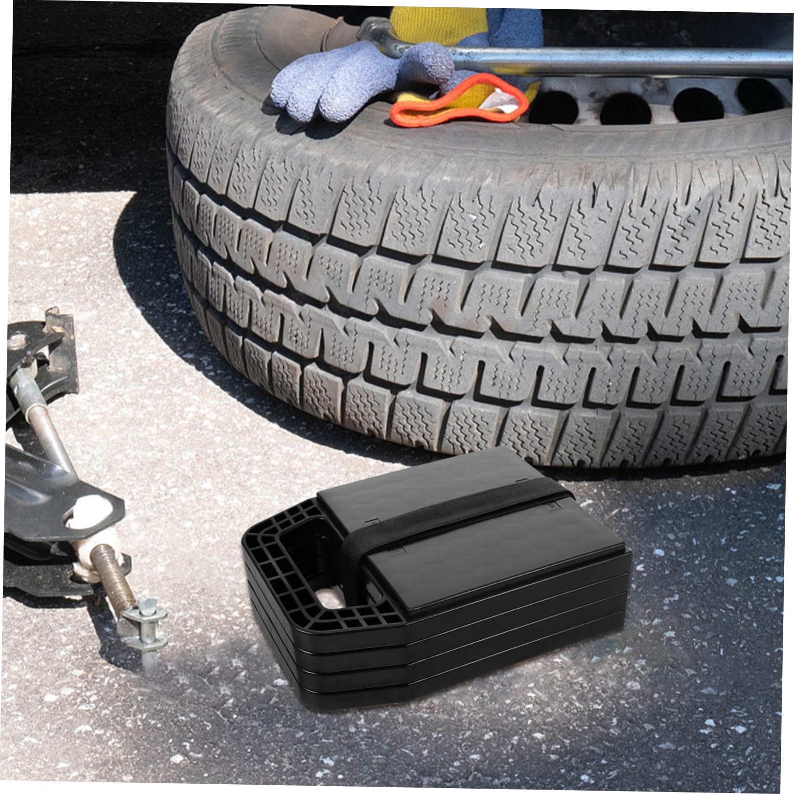 Cunei per Ruote per Camper e Rimorchi, Hdpe Nero, 4 Pezzi, Struttura Semplice e Stabile per Sosta Sicura e Livellamento
