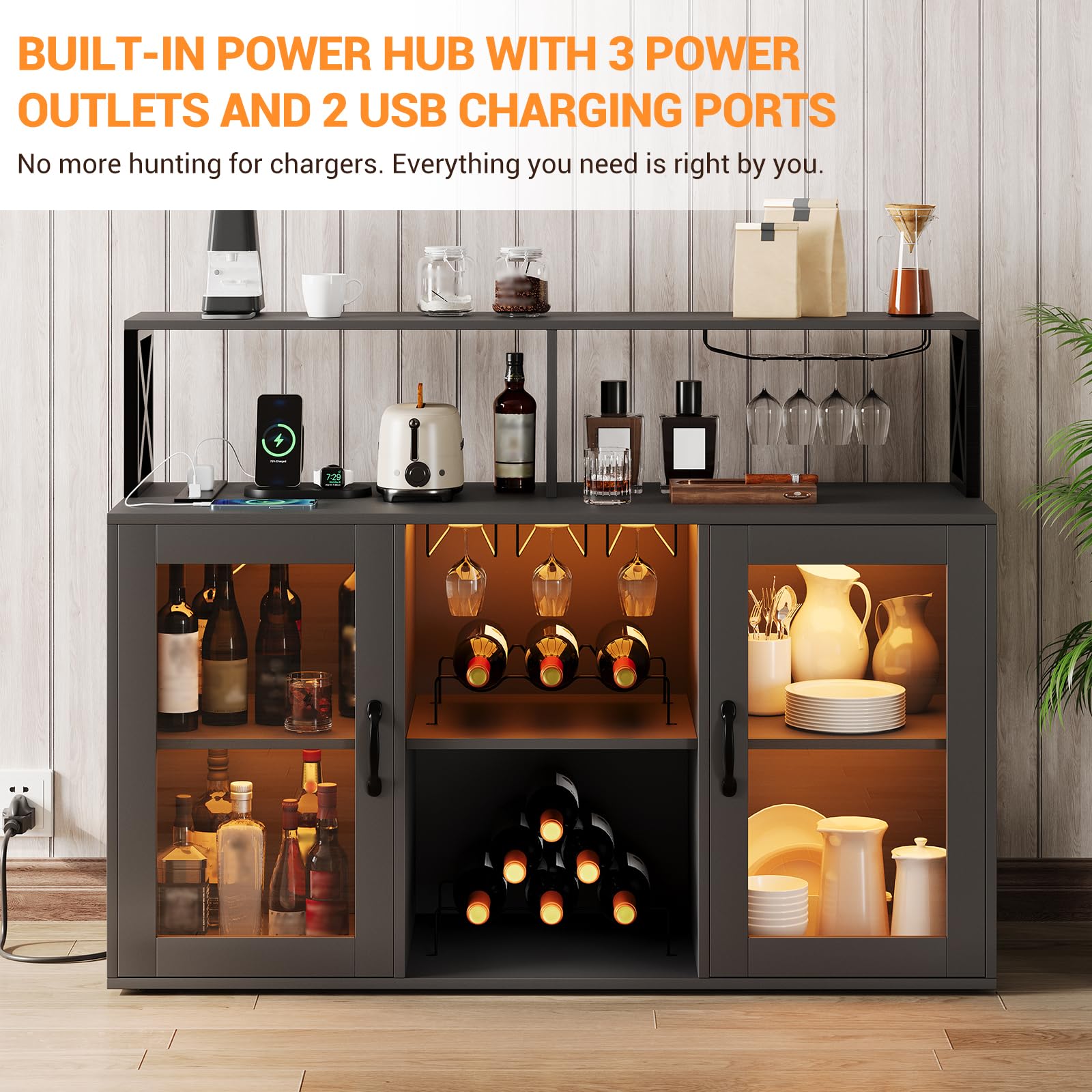 Garvee Mobile Bar Industriale 2-in-1 con Luci LED e Prese, Buffet con Portabottiglie, Portabicchieri, Ripiani Aperti, per Cucina, Sala da Pranzo, Soggiorno, Nero