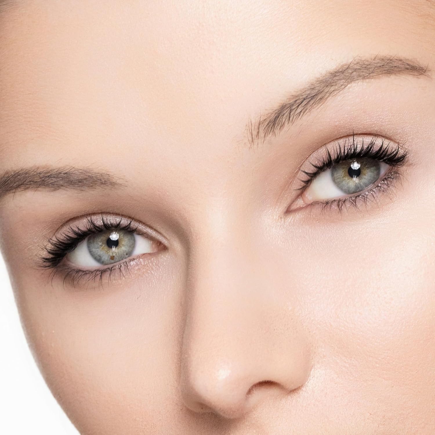 Trish McEvoy Glaze Eye Shadow Refill, 0.04 OZ / 1.4 G - Image 3