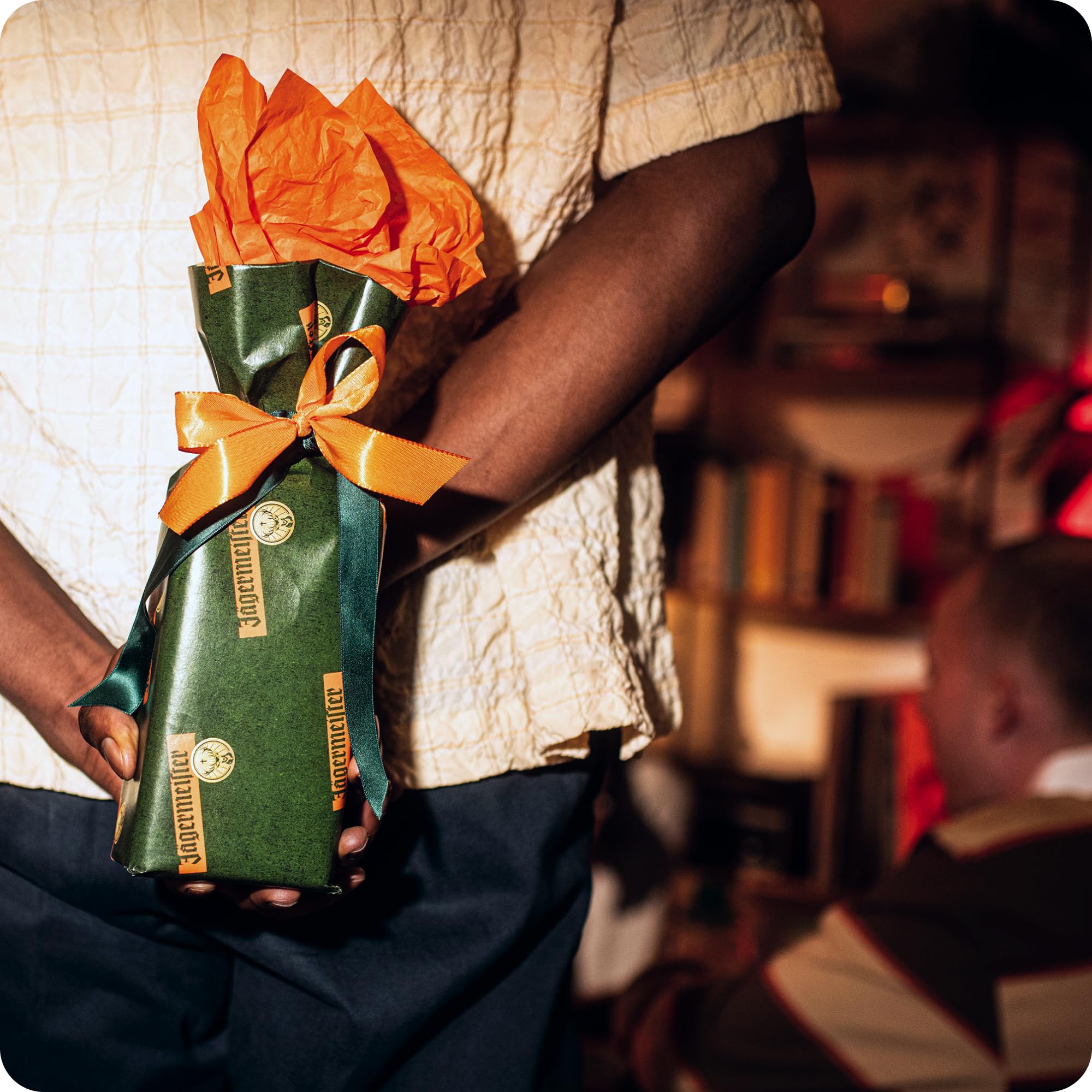 Jägermeister – 1 x 1l Premium Kräuterlikör 35% Vol. aus 56 erlesenen Kräutern – Im Eichenfass gelagert – Das Original aus Wolfenbüttel