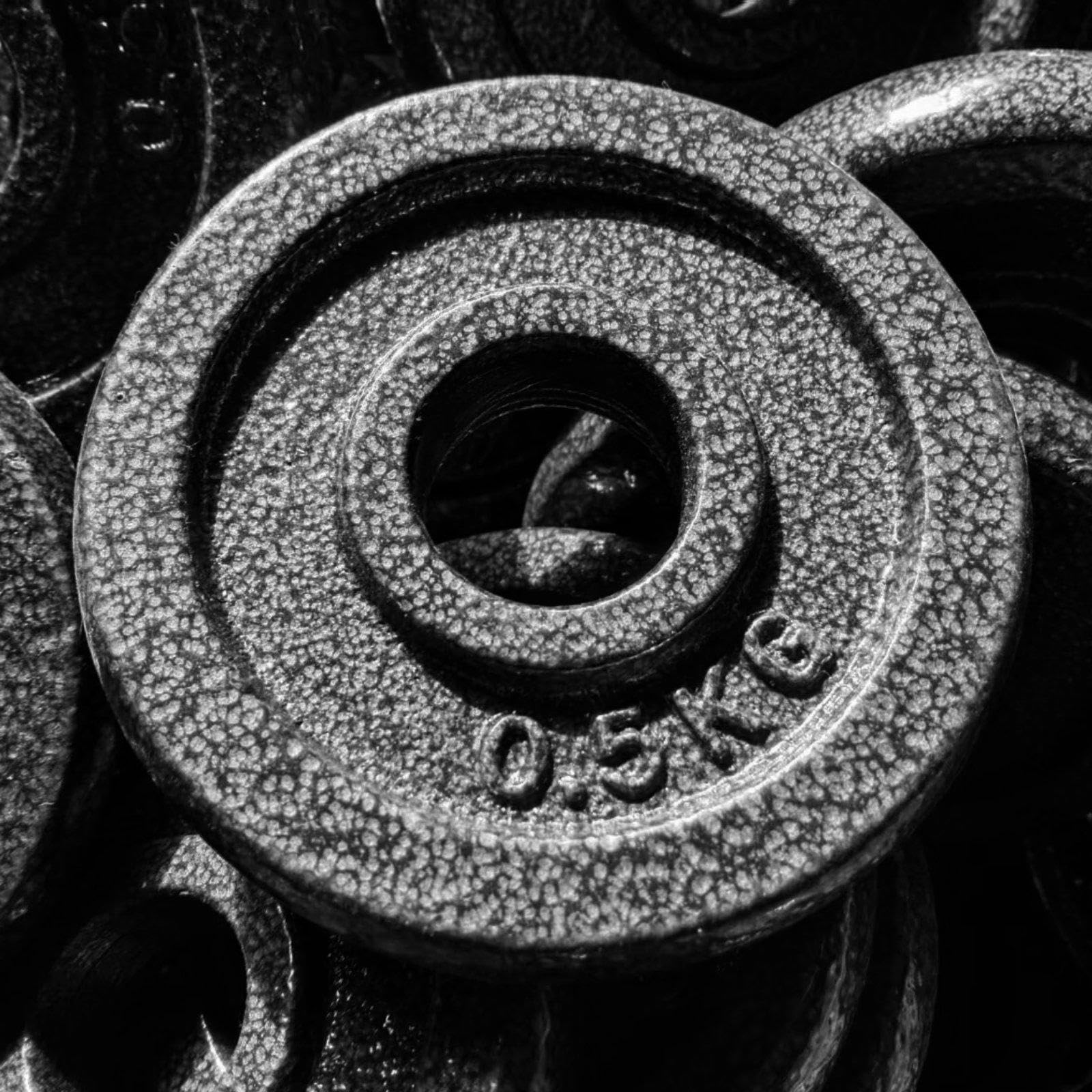 8 Stück Hantelscheiben Stangengewichte aus Training Discs für Kraftsportler Muskeltraining Heimtraining Und Fitnesscenter