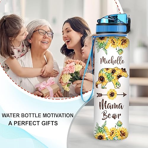Vista 56 de TheSunCozy - Botella de agua motivacional personalizada de 32 onzas con diseño de girasol de mapache con texto en inglés "You Are My SunSunshine