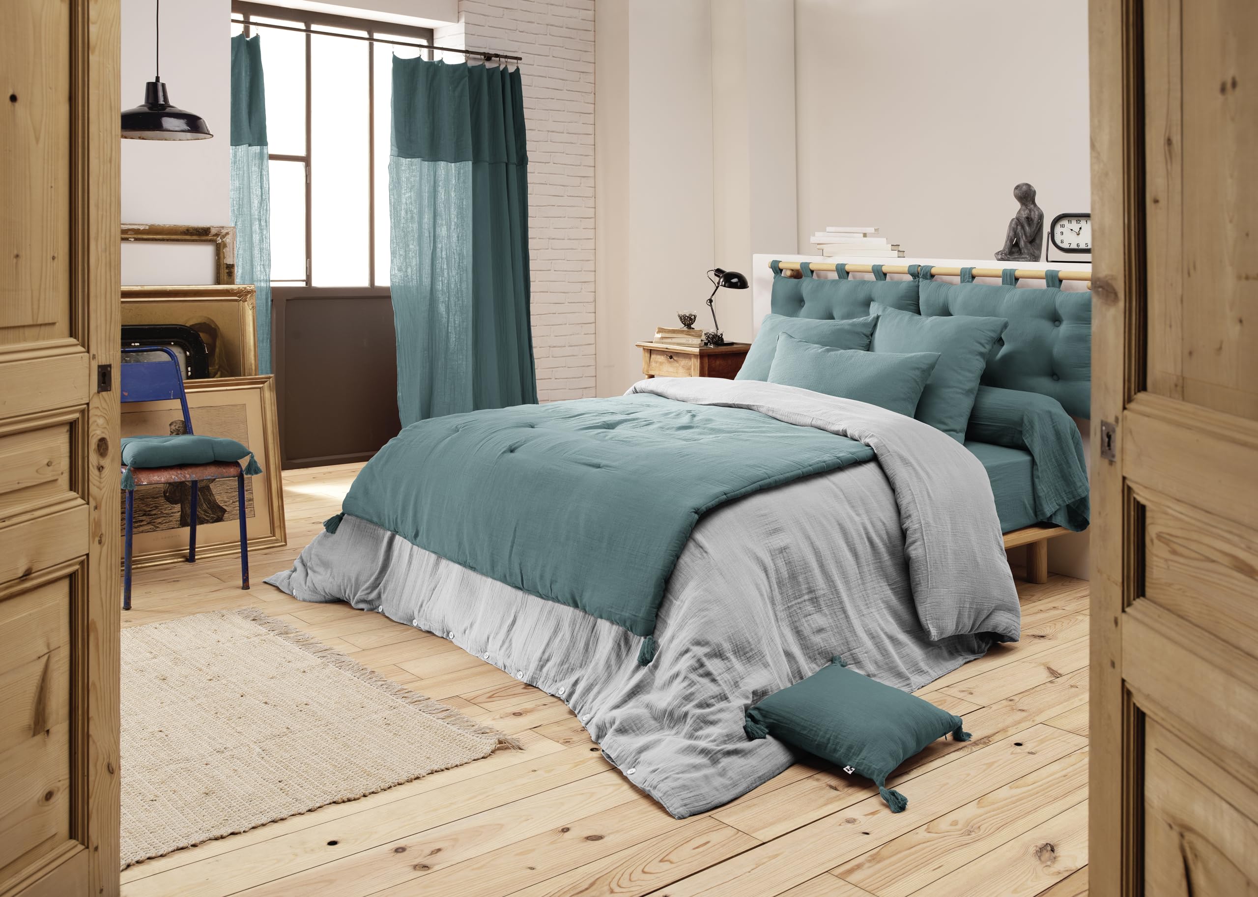 Meubletmoi Trapunta 150 x 150 cm garza di cotone cammello e poliestere con rivestimento leggero e 4 pompon - biancheria da letto - Pepa 2