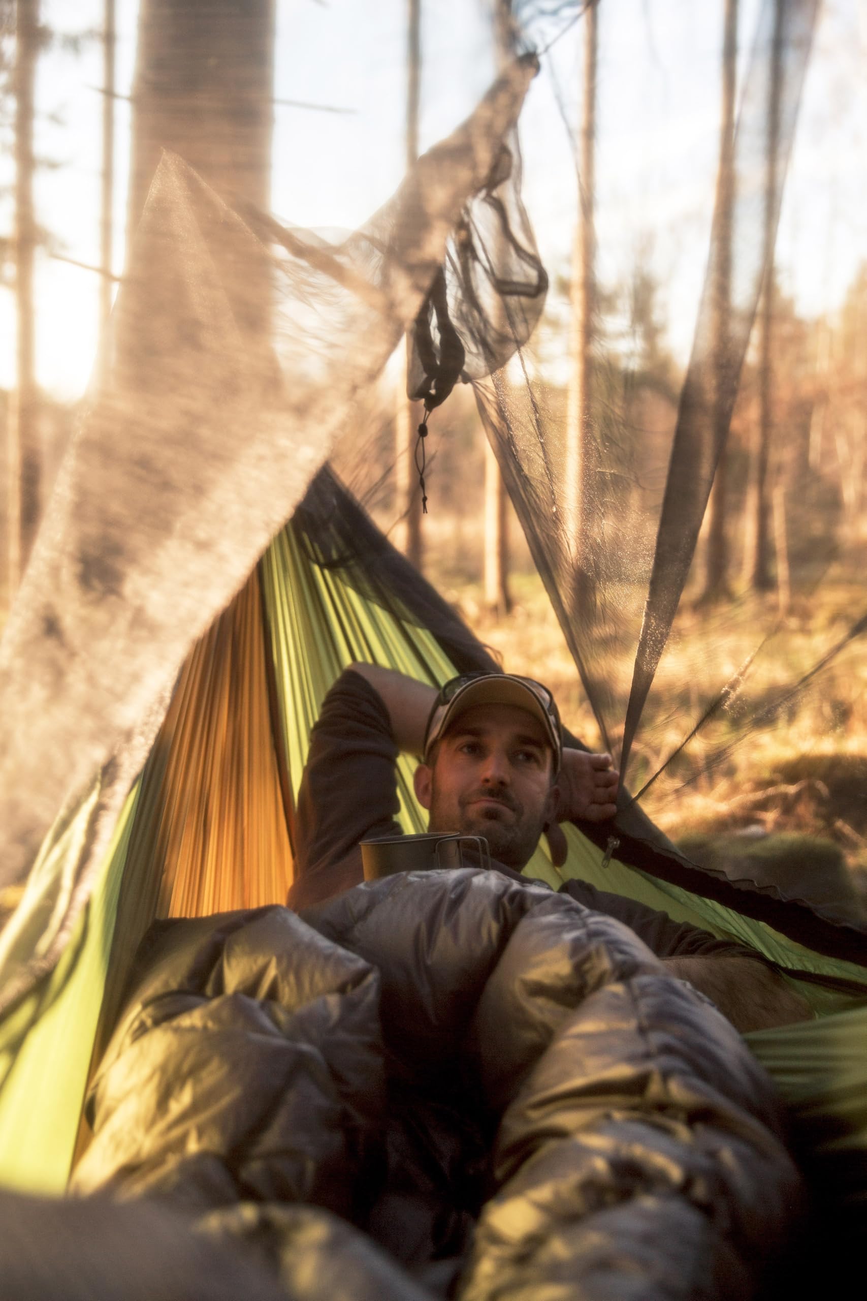 AMAZONAS Adventure Hero XXL – ultralekki hamak na komary z kieszenią na karimatę, tylko 555 g, obciążenie do 150 kg, idealny do przygód na świeżym powietrzu